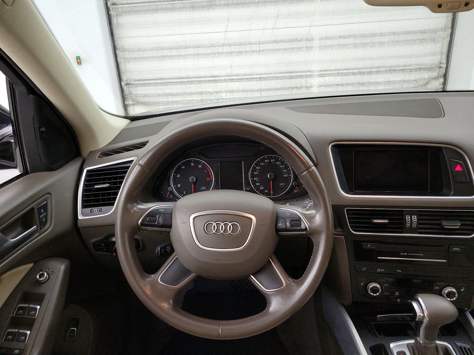 Thumbnail: 2015 Audi Q5 - 10