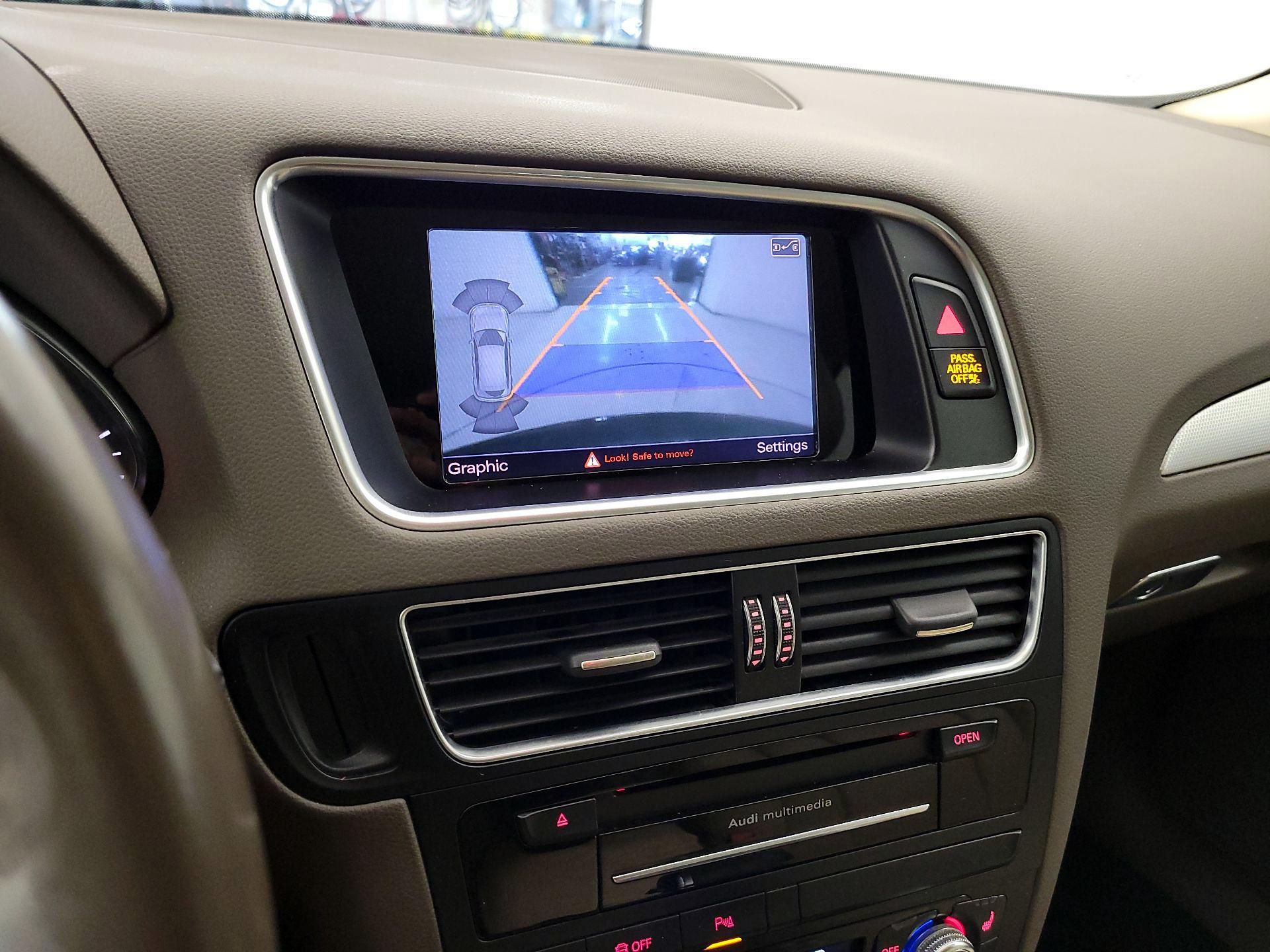 Thumbnail: 2015 Audi Q5 - 14