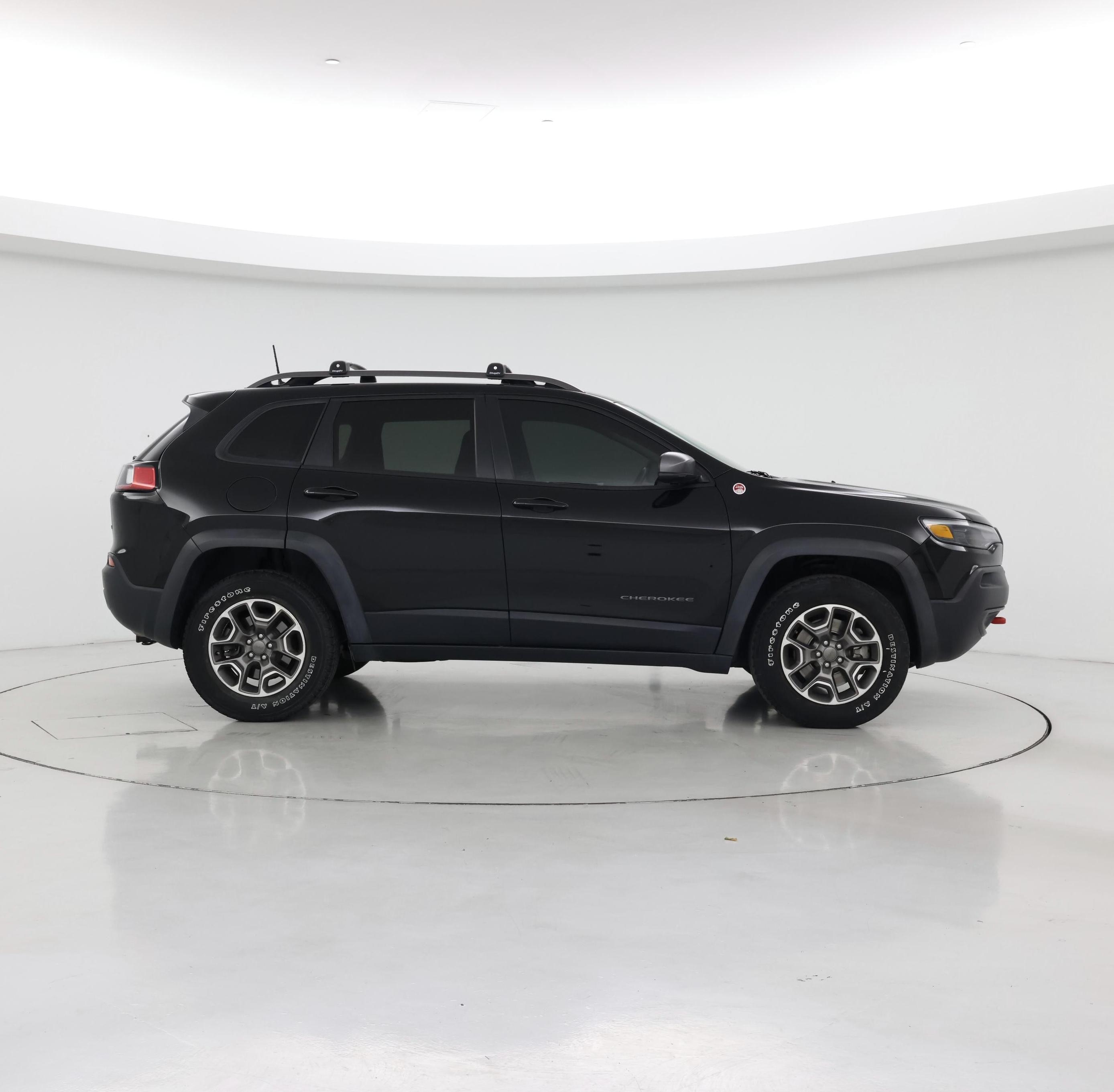 Thumbnail: 2020 Jeep Cherokee - 7