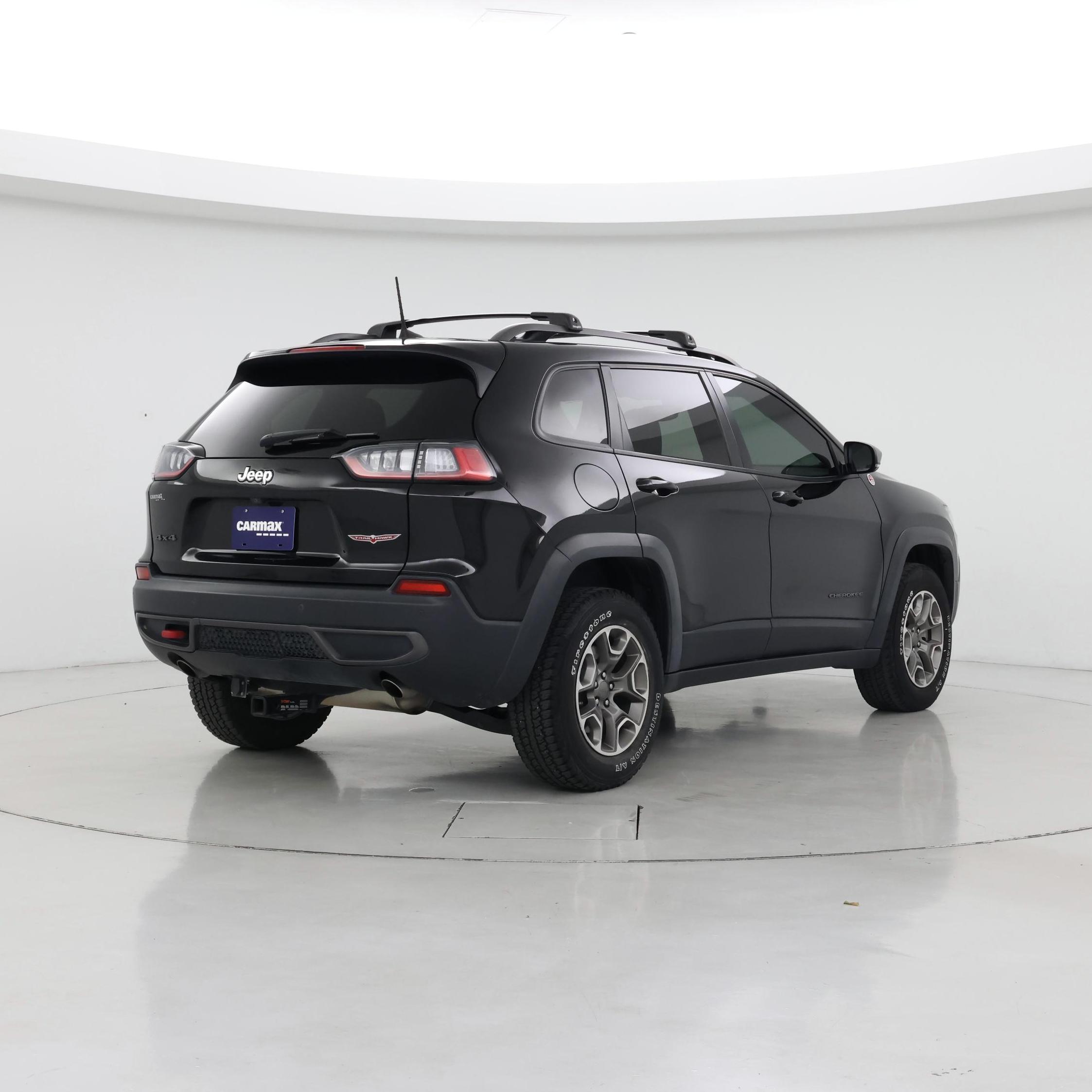 Thumbnail: 2020 Jeep Cherokee - 8