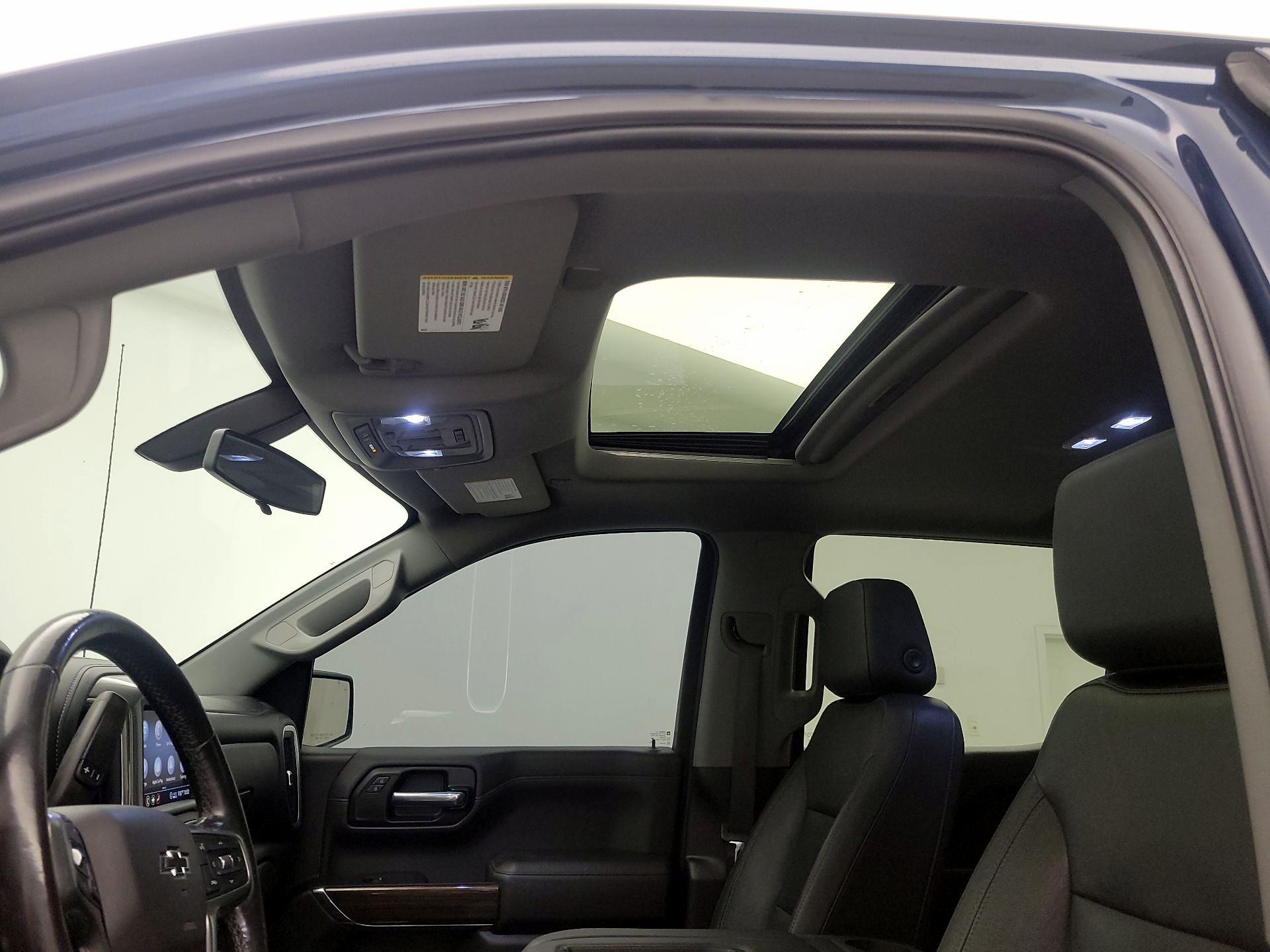 Thumbnail: 2020 Chevrolet Silverado 1500 - 19
