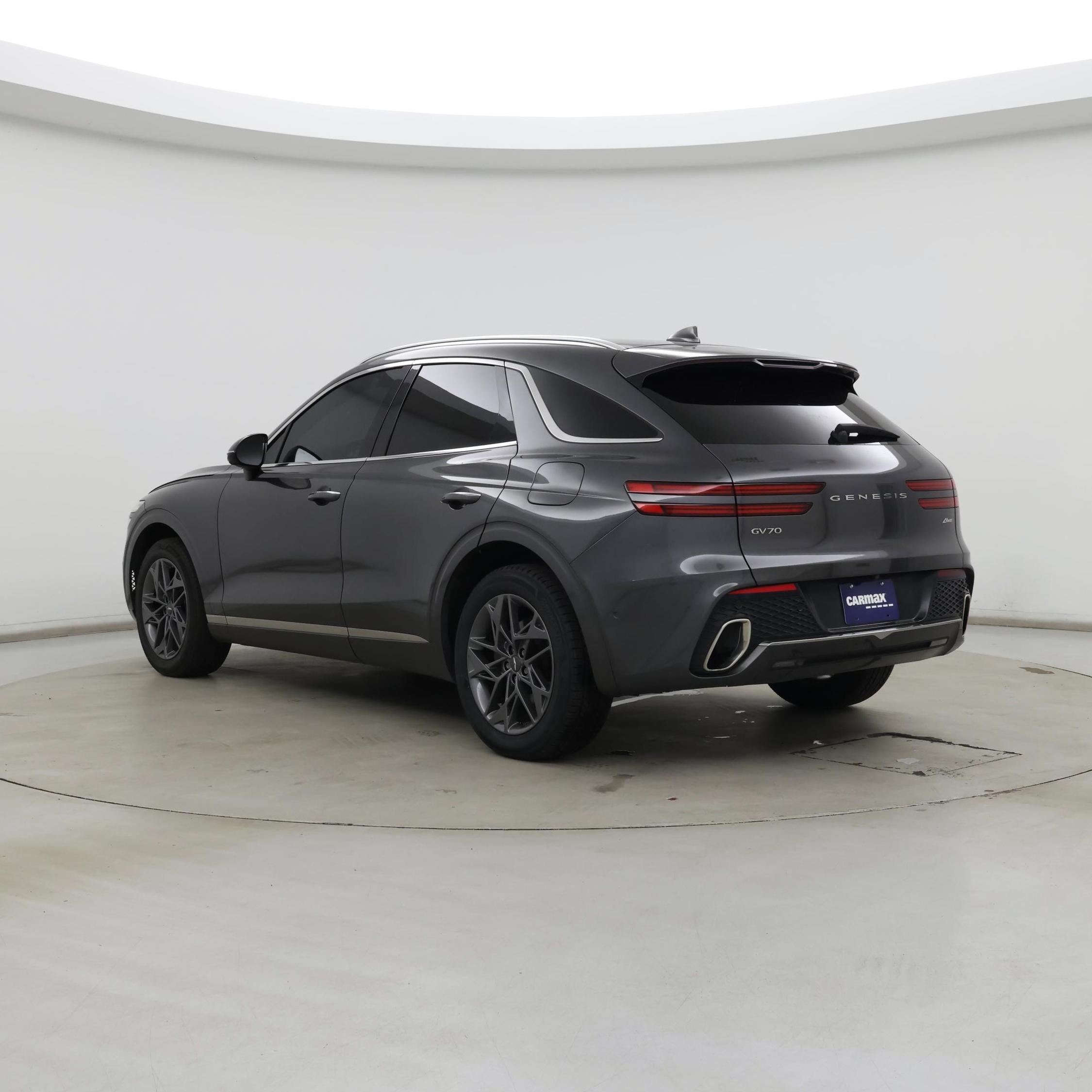 Thumbnail: 2022 Genesis GV70 - 2