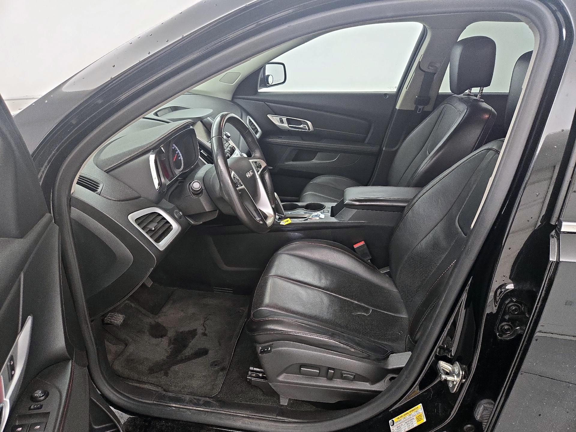 Thumbnail: 2015 GMC Terrain - 11
