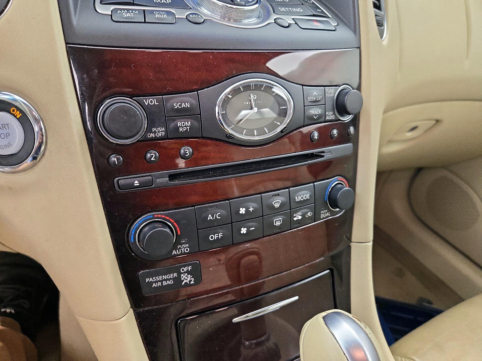 Thumbnail: 2014 INFINITI QX50 - 16
