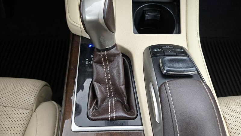 2016 Lexus ES 350 18