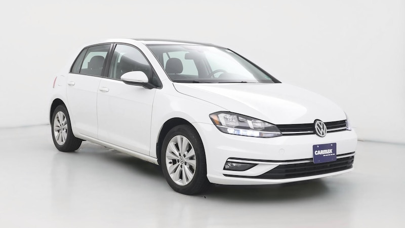 2018 Volkswagen Golf SE Hero Image