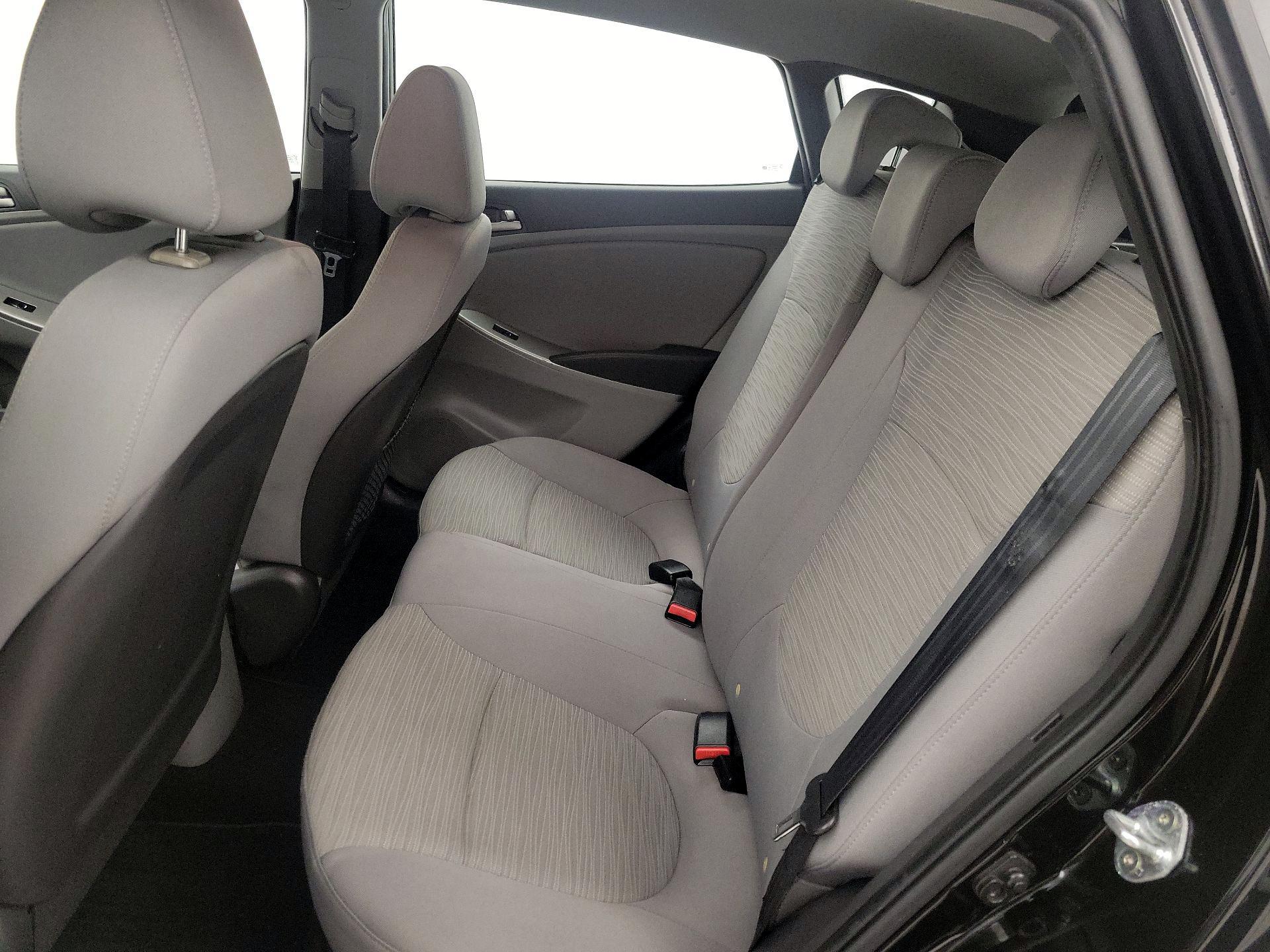 Thumbnail: 2016 Hyundai Accent - 18