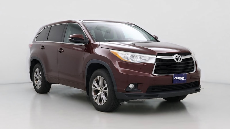 2016 Toyota Highlander Plus Hero Image