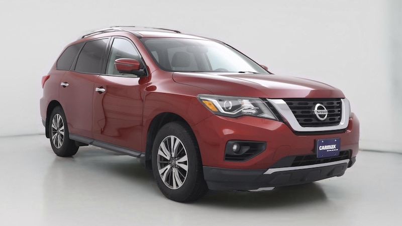 2017 Nissan Pathfinder SL Hero Image