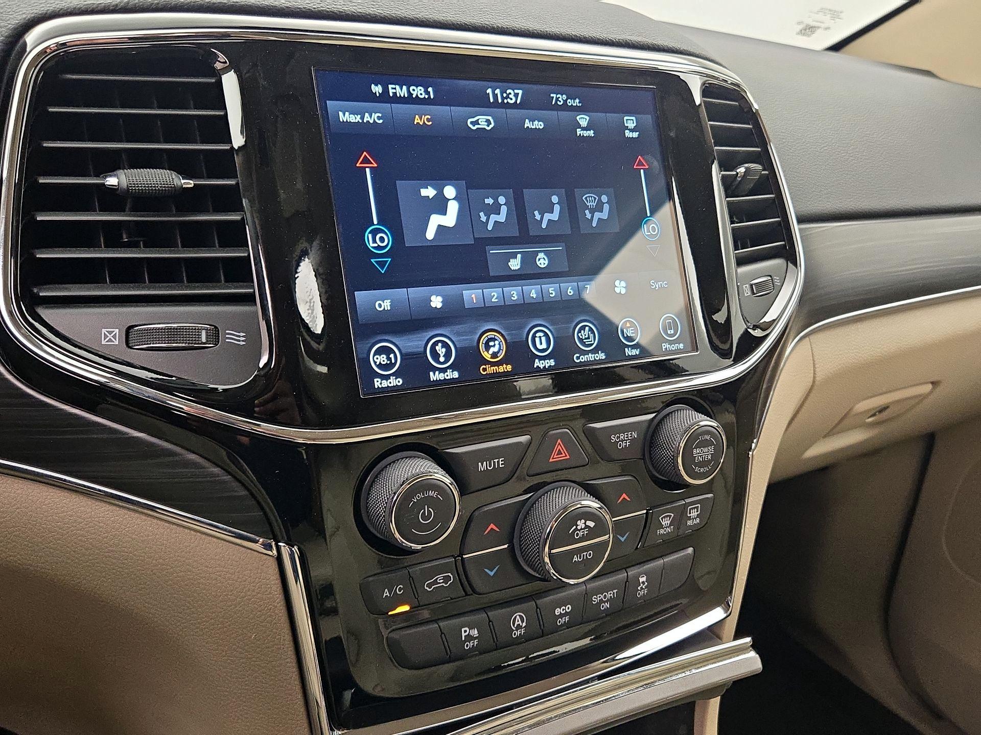 Thumbnail: 2019 Jeep Grand Cherokee - 17