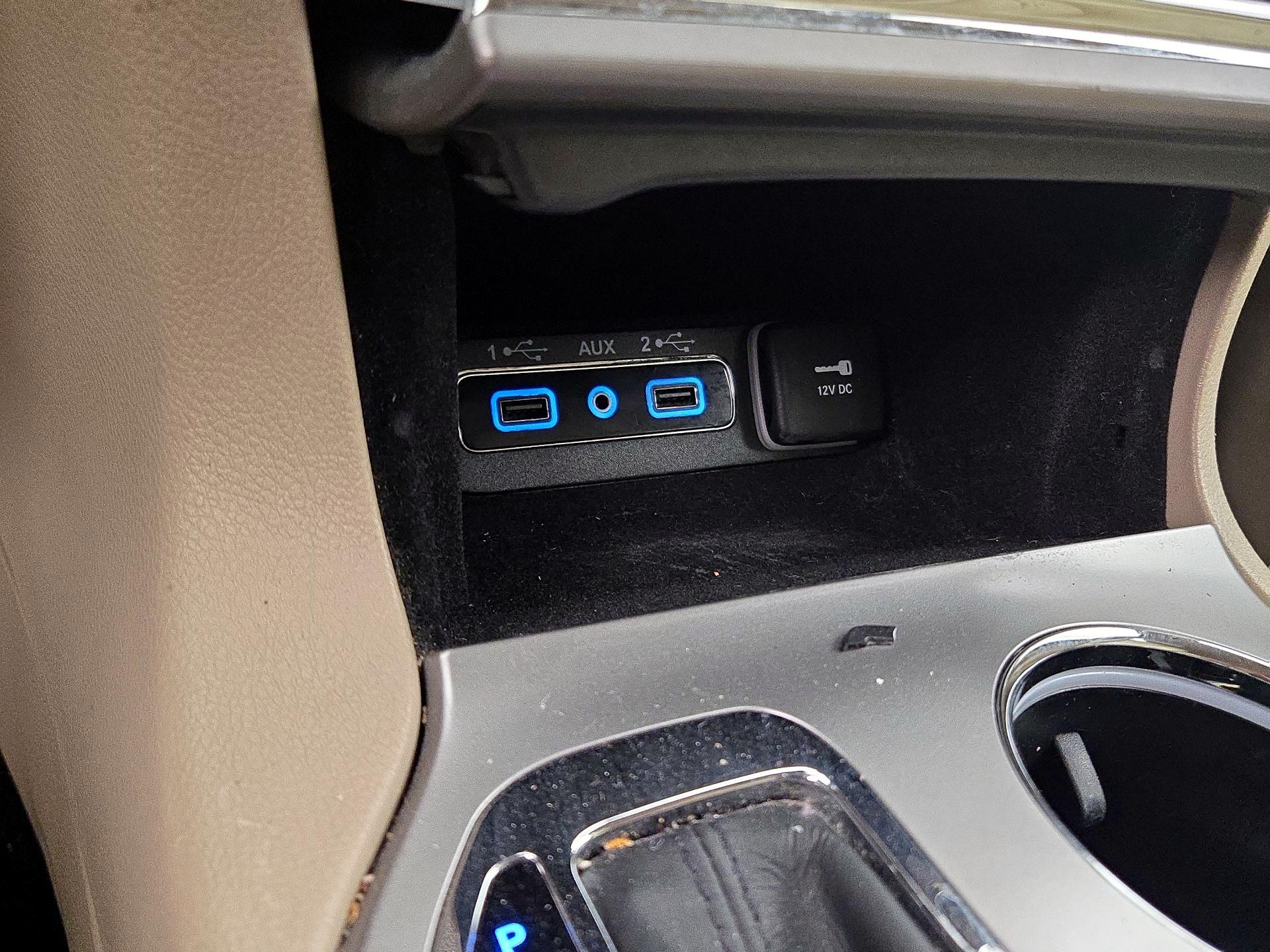 Thumbnail: 2019 Jeep Grand Cherokee - 19