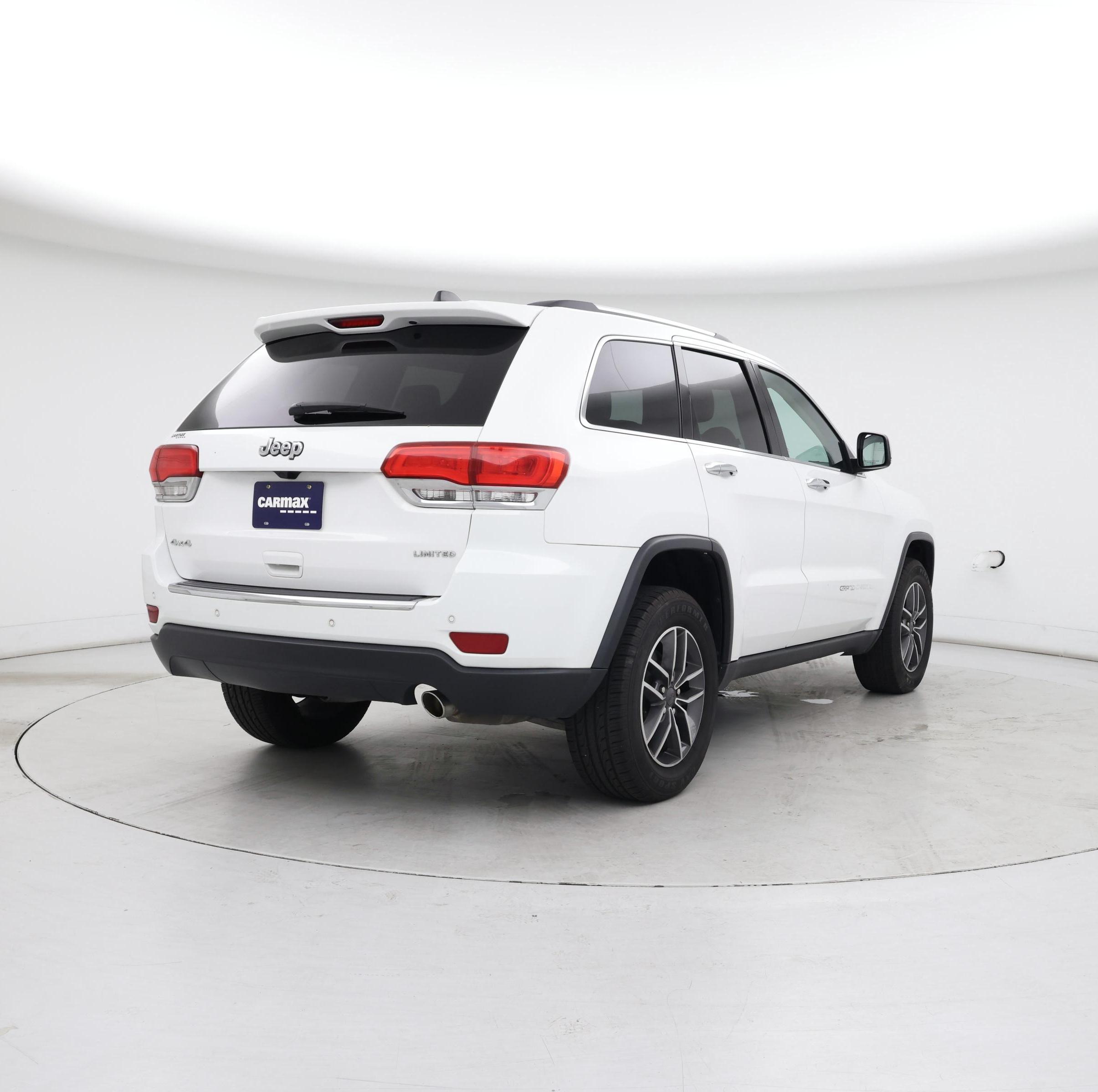 Thumbnail: 2019 Jeep Grand Cherokee - 8