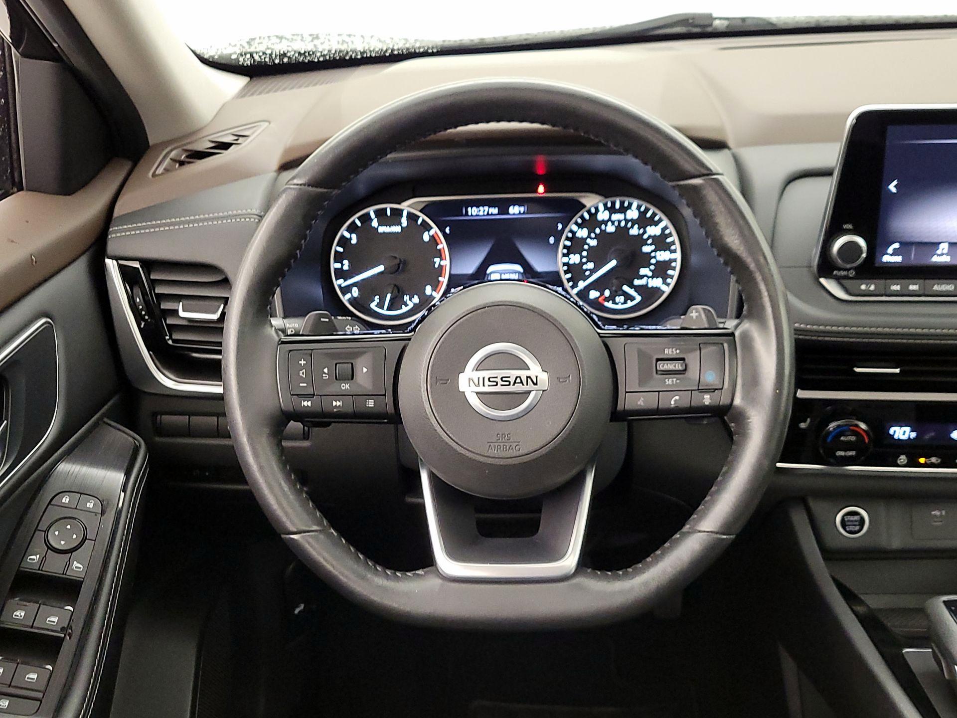 Thumbnail: 2021 Nissan Rogue - 10