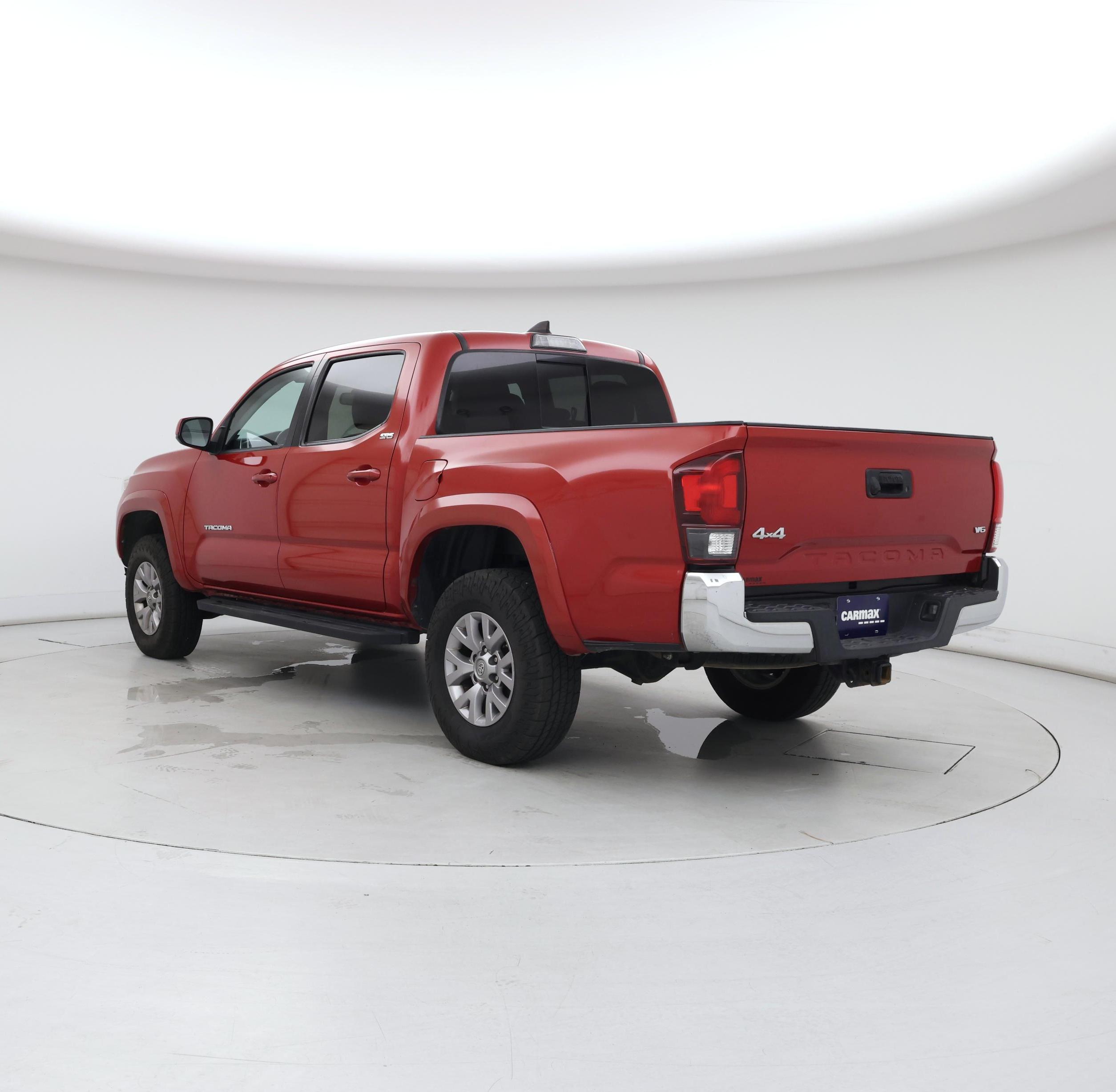 Thumbnail: 2018 Toyota Tacoma - 2