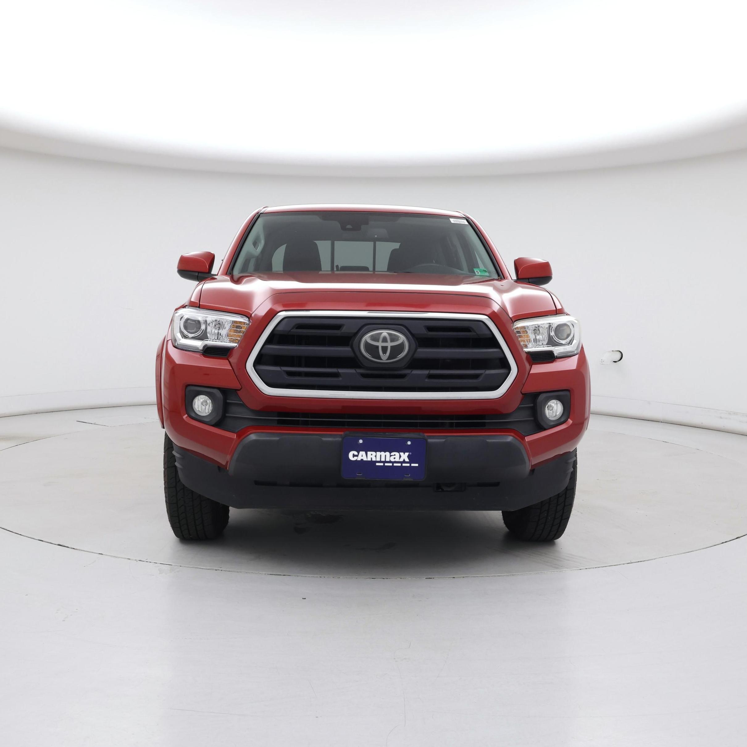 Thumbnail: 2018 Toyota Tacoma - 5