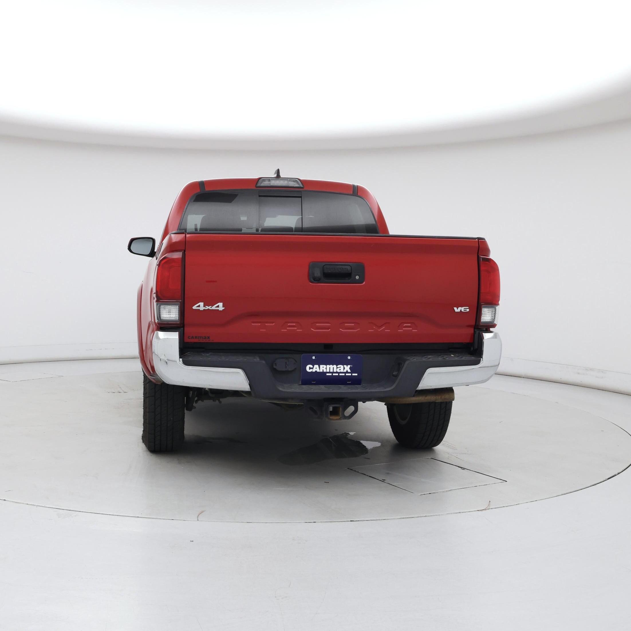 Thumbnail: 2018 Toyota Tacoma - 6
