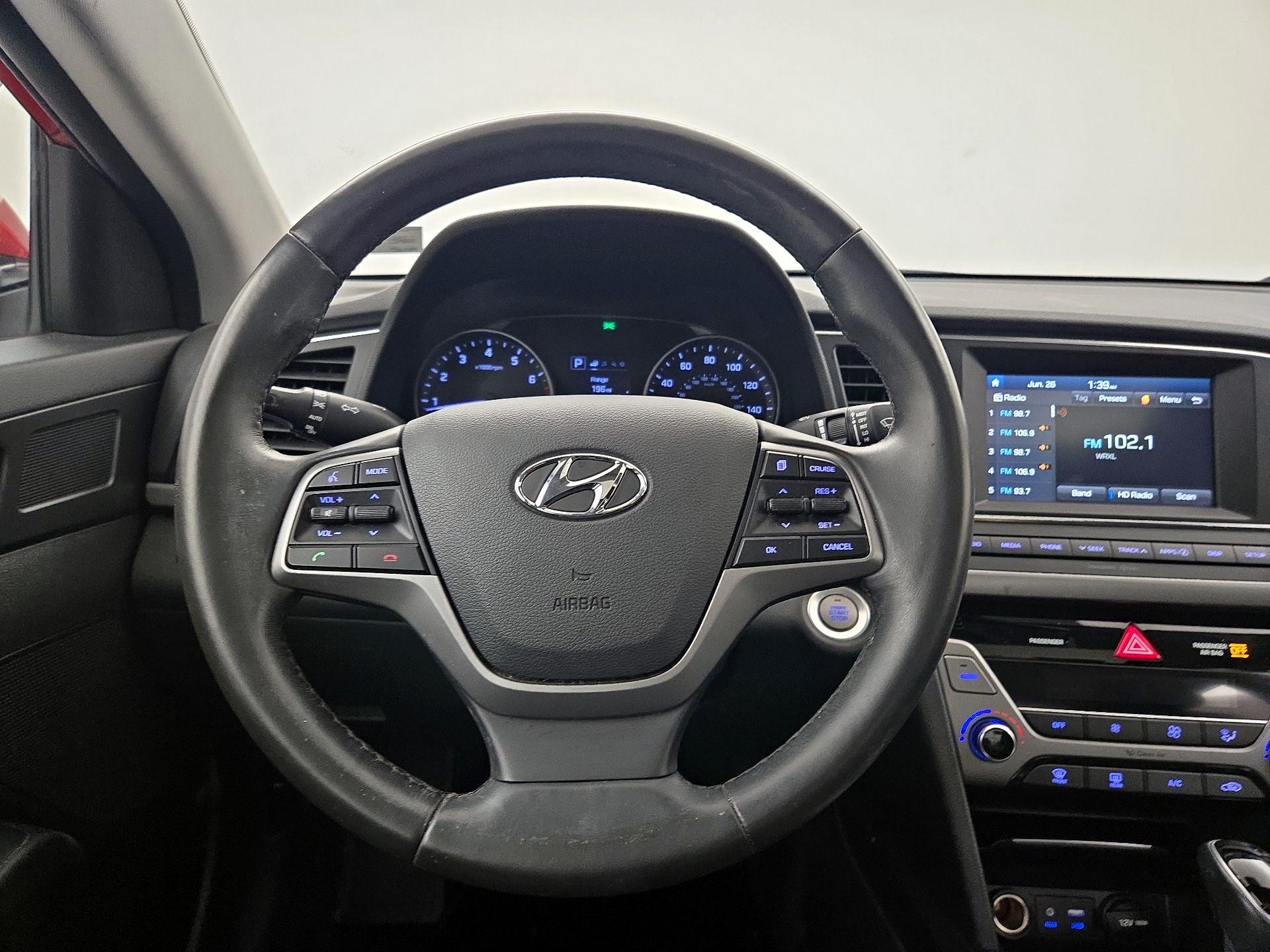 Thumbnail: 2017 Hyundai Elantra - 10