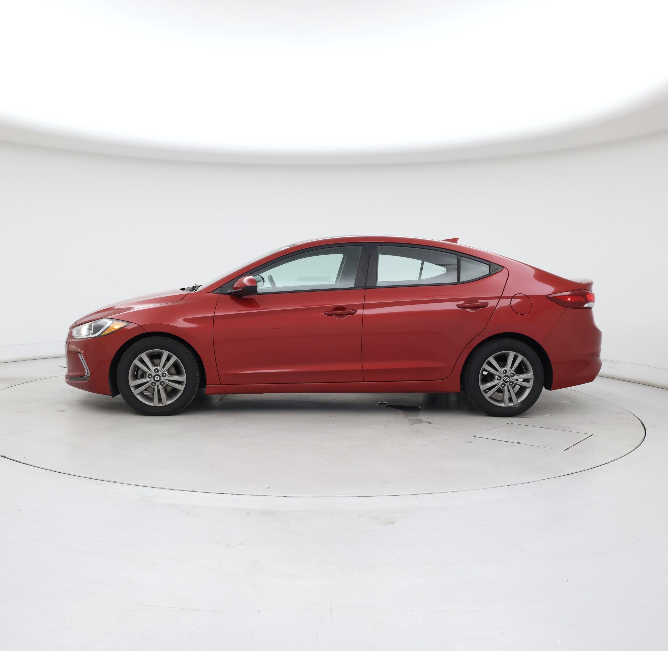 Thumbnail: 2017 Hyundai Elantra - 3