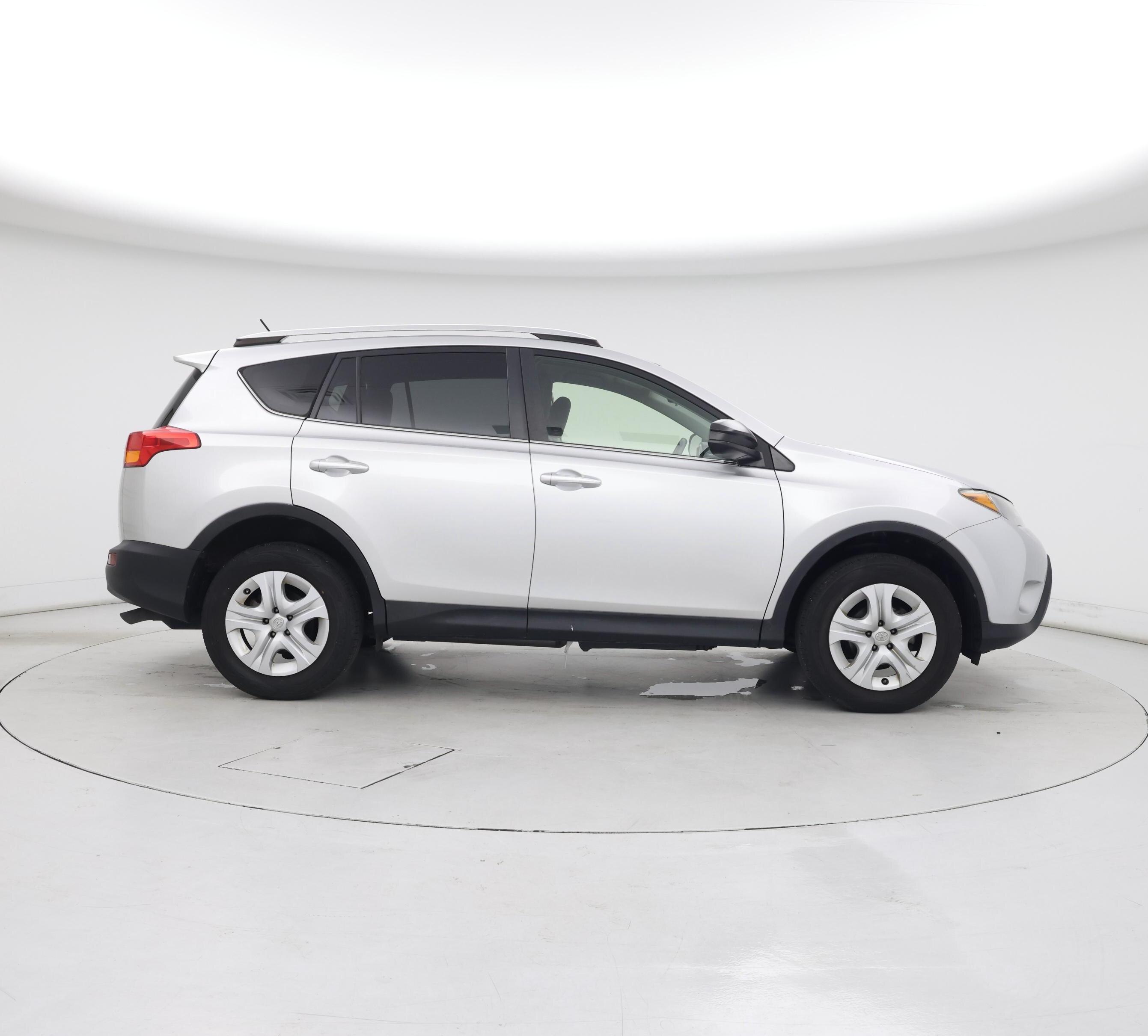 Thumbnail: 2015 Toyota RAV4 - 7