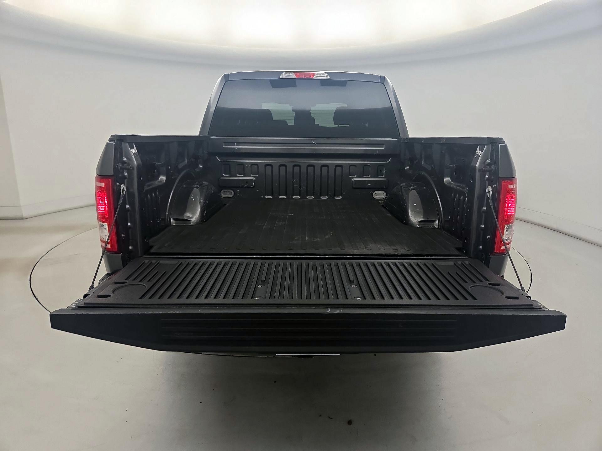 Thumbnail: 2015 Ford F-150 - 20