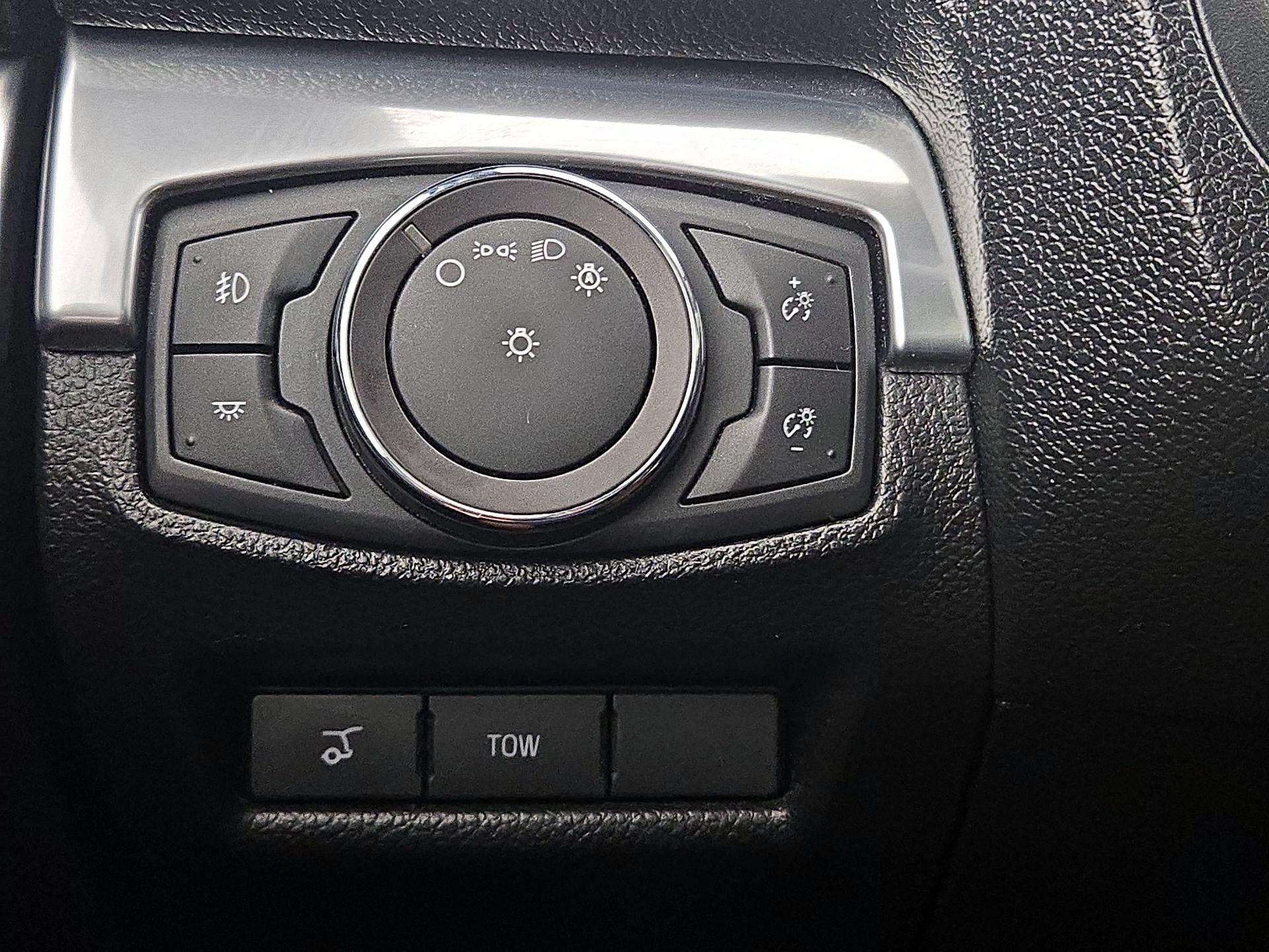 Thumbnail: 2018 Ford Explorer - 13