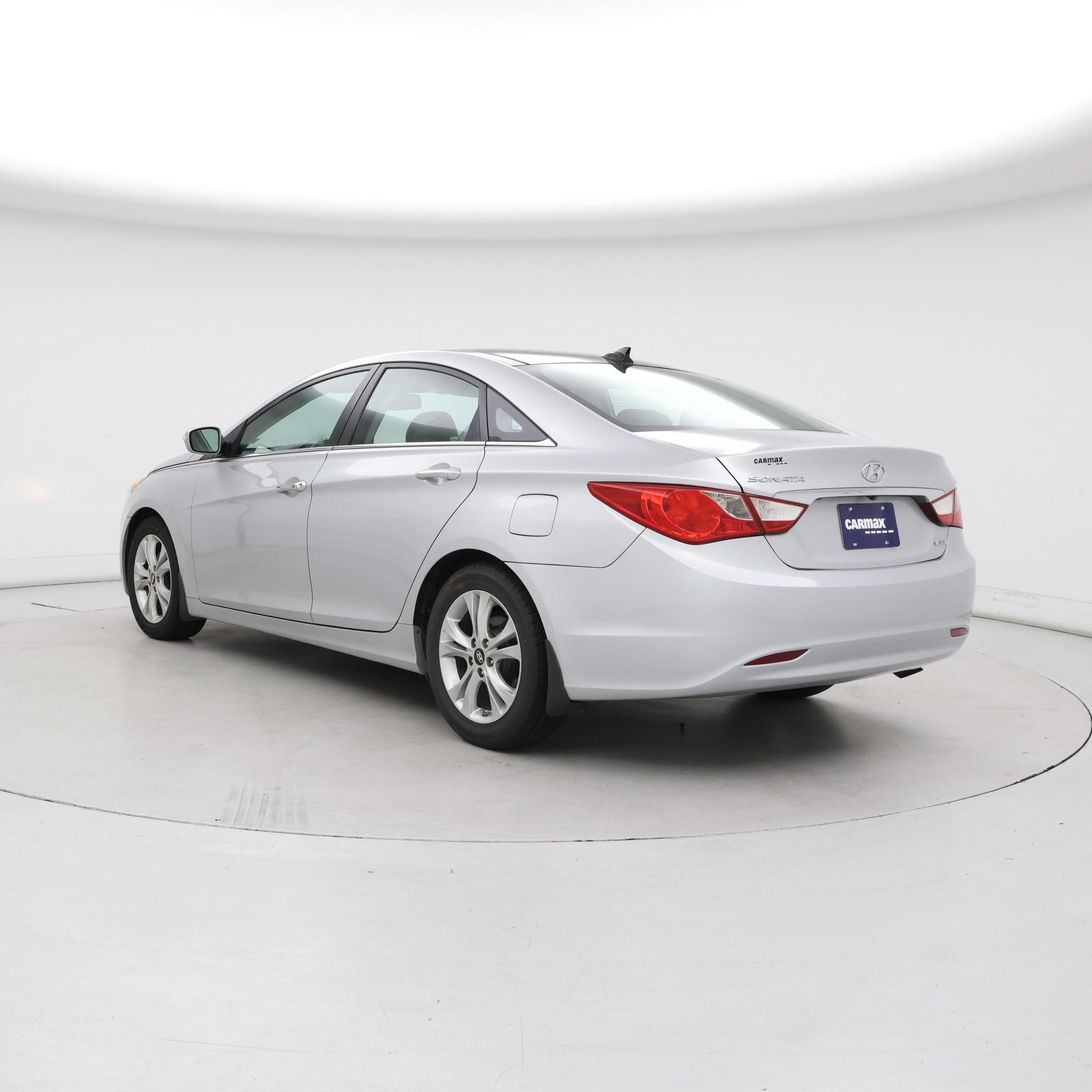 Thumbnail: 2013 Hyundai Sonata - 2