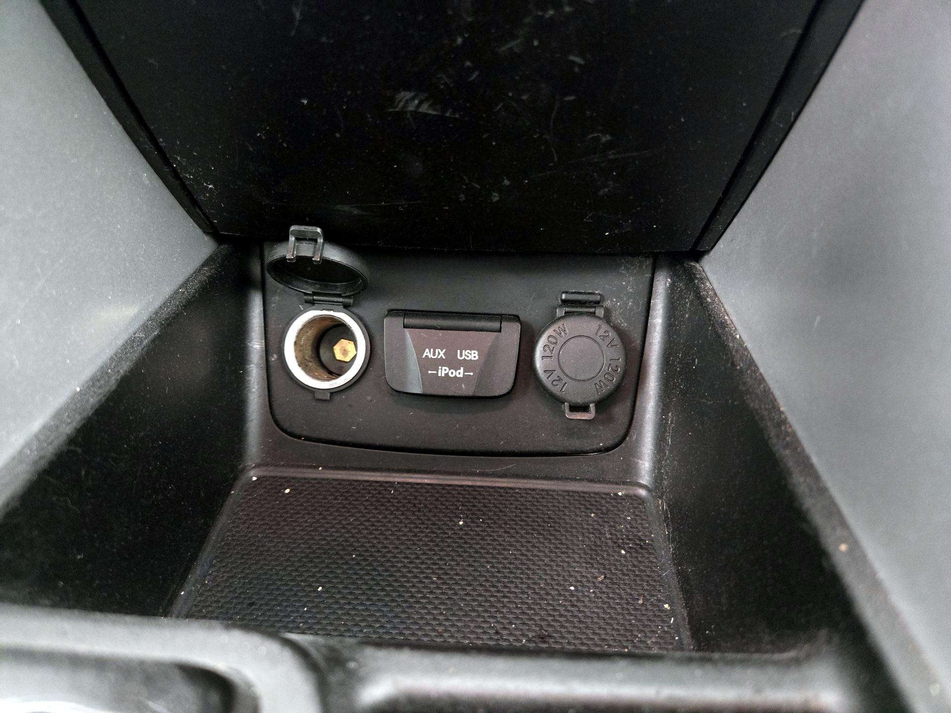 Thumbnail: 2013 Hyundai Sonata - 19