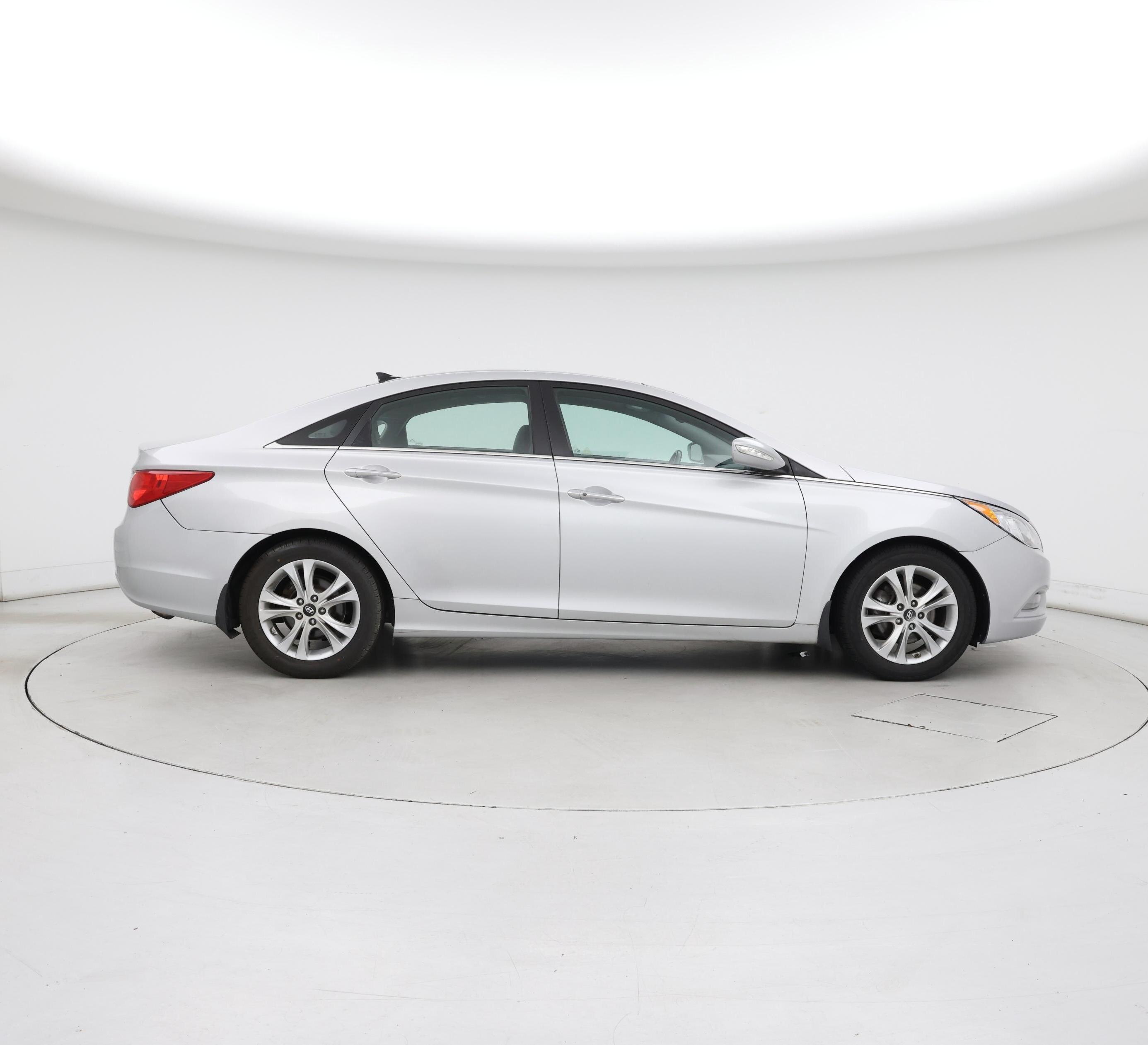 Thumbnail: 2013 Hyundai Sonata - 7