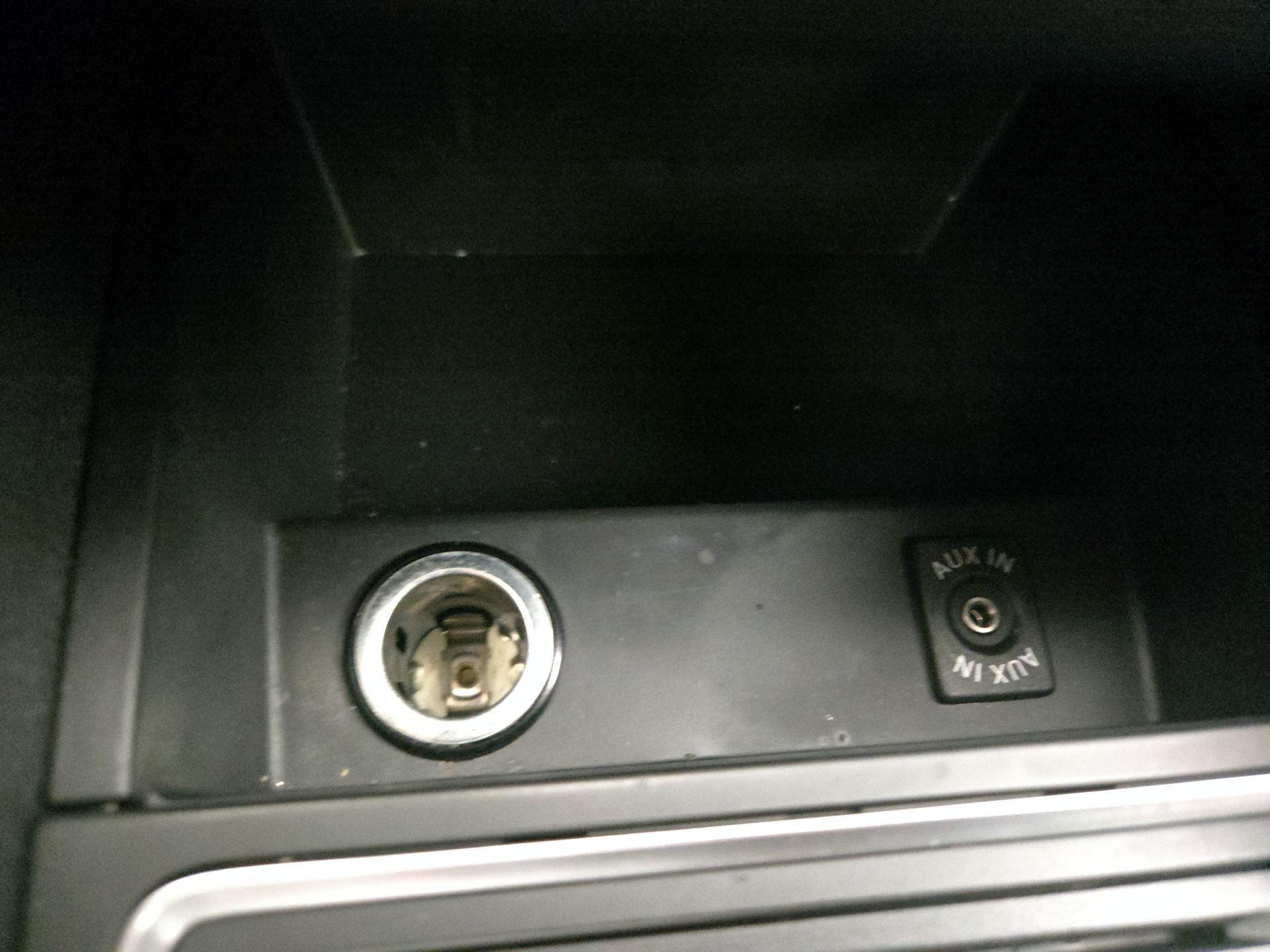 Thumbnail: 2015 Volkswagen Jetta - 17