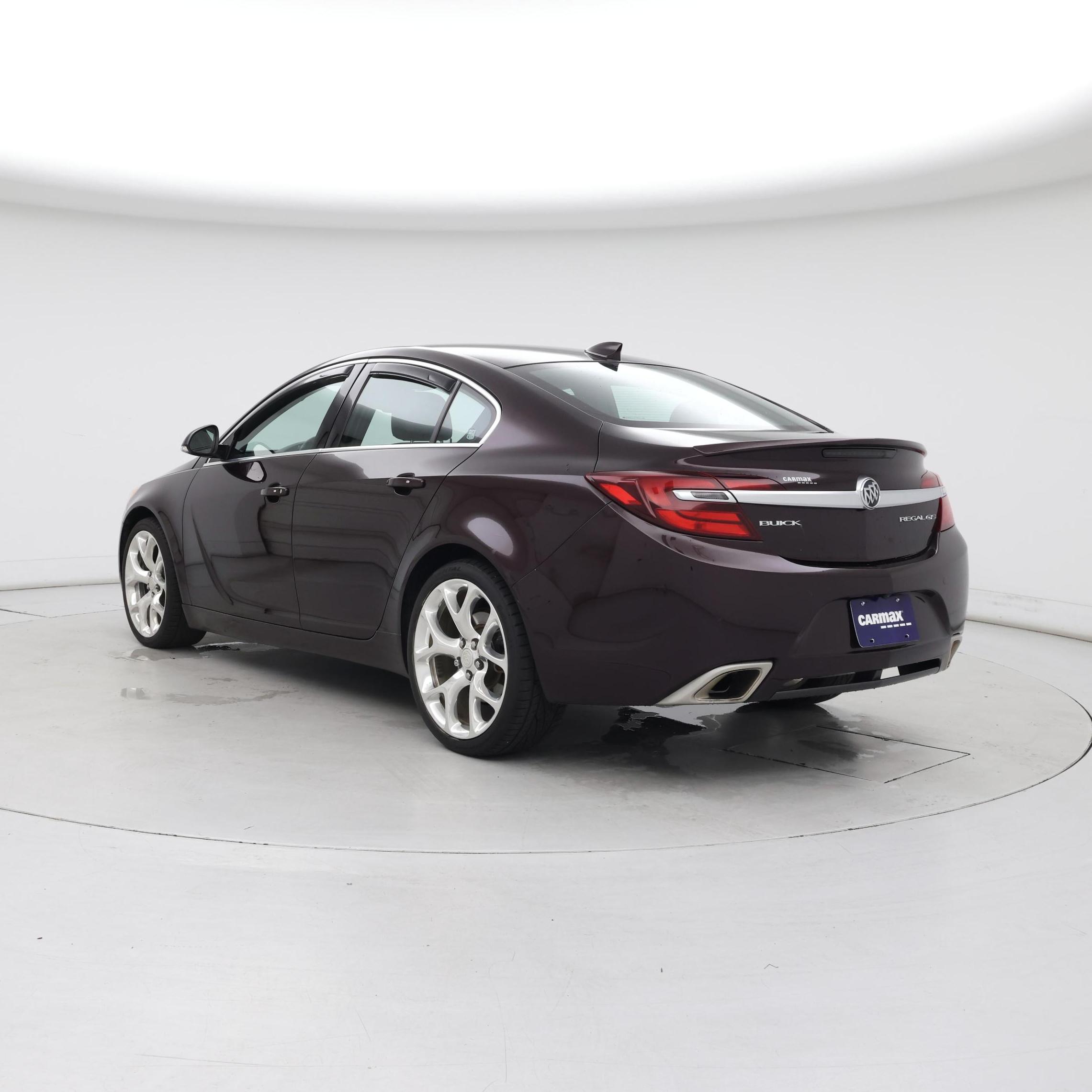 Thumbnail: 2017 Buick Regal - 2