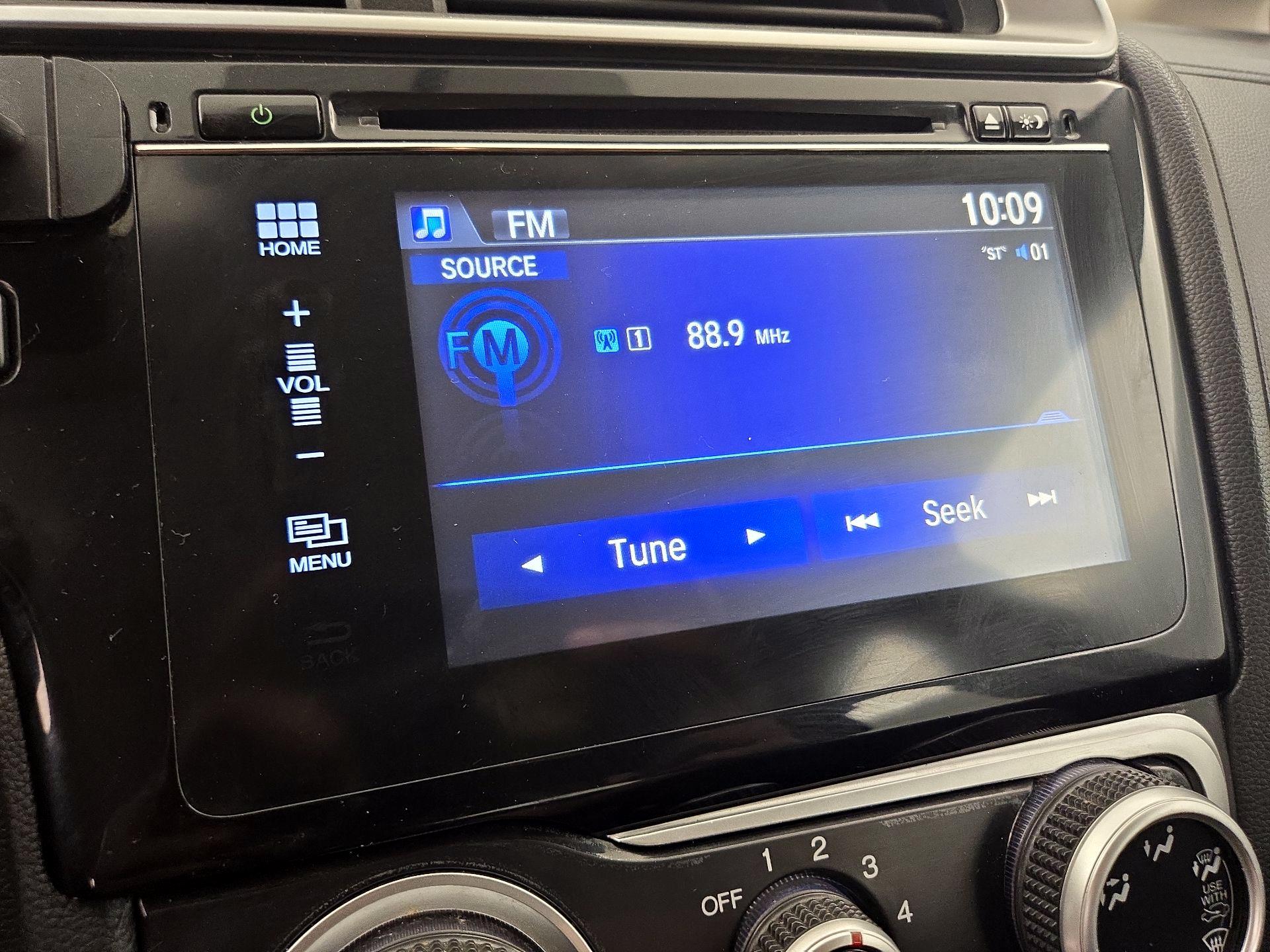 Thumbnail: 2015 Honda Fit - 14