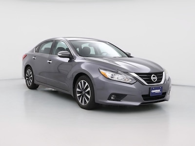 Gray 2016 Nissan Altima SV
