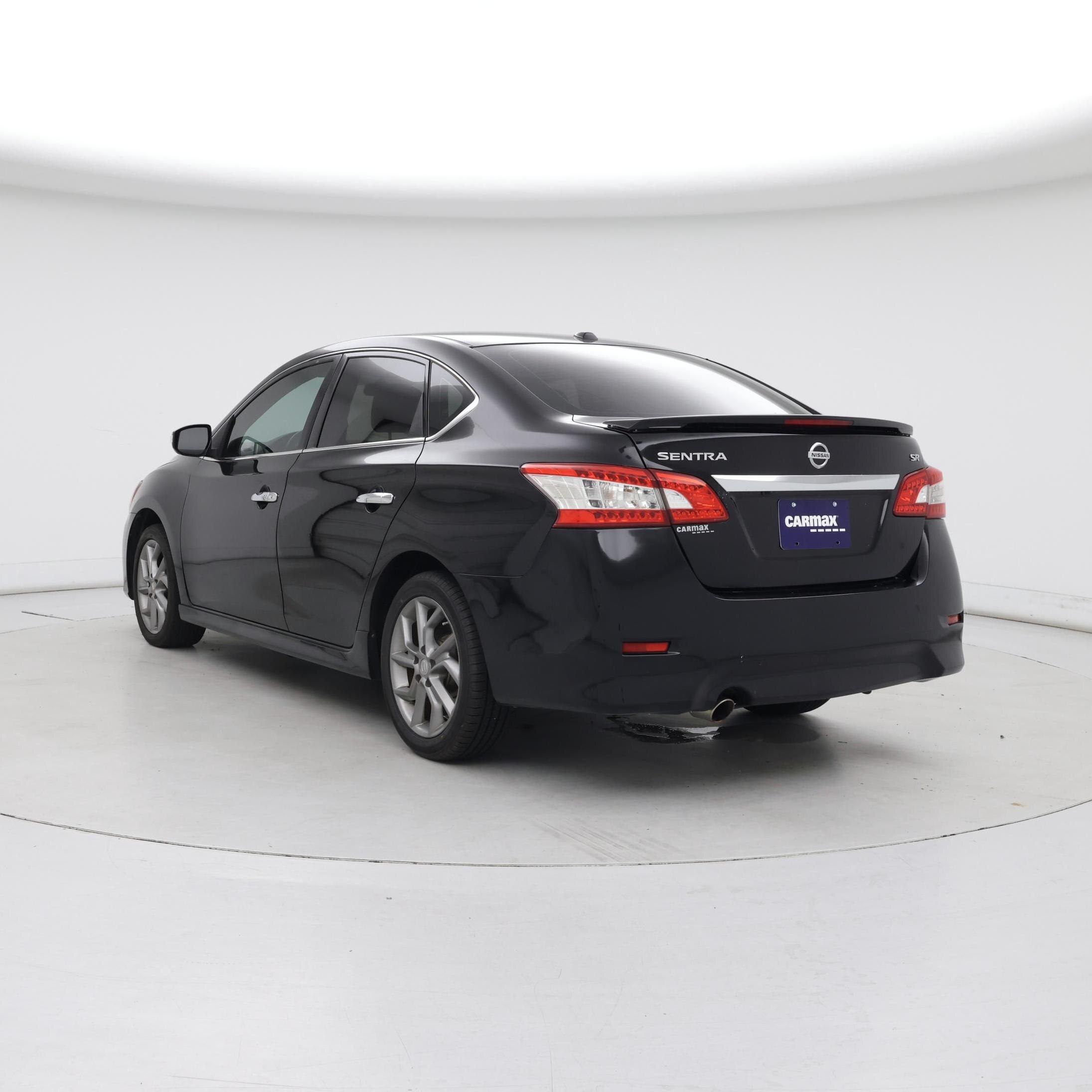 Thumbnail: 2015 Nissan Sentra - 2