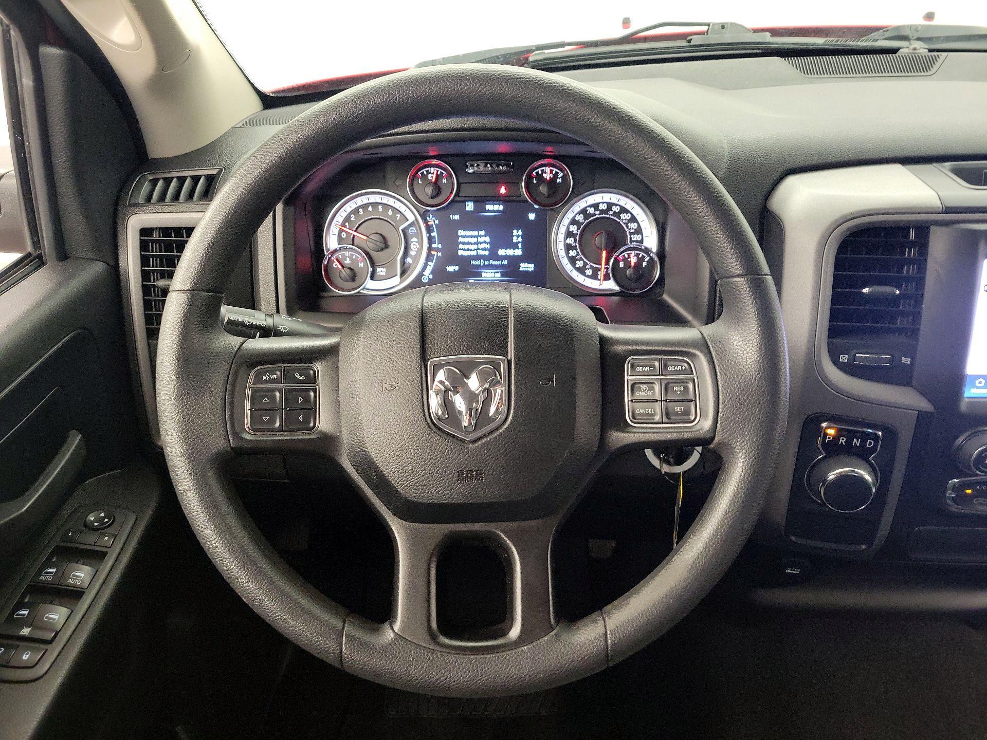 Thumbnail: 2022 RAM 1500 Classic - 10