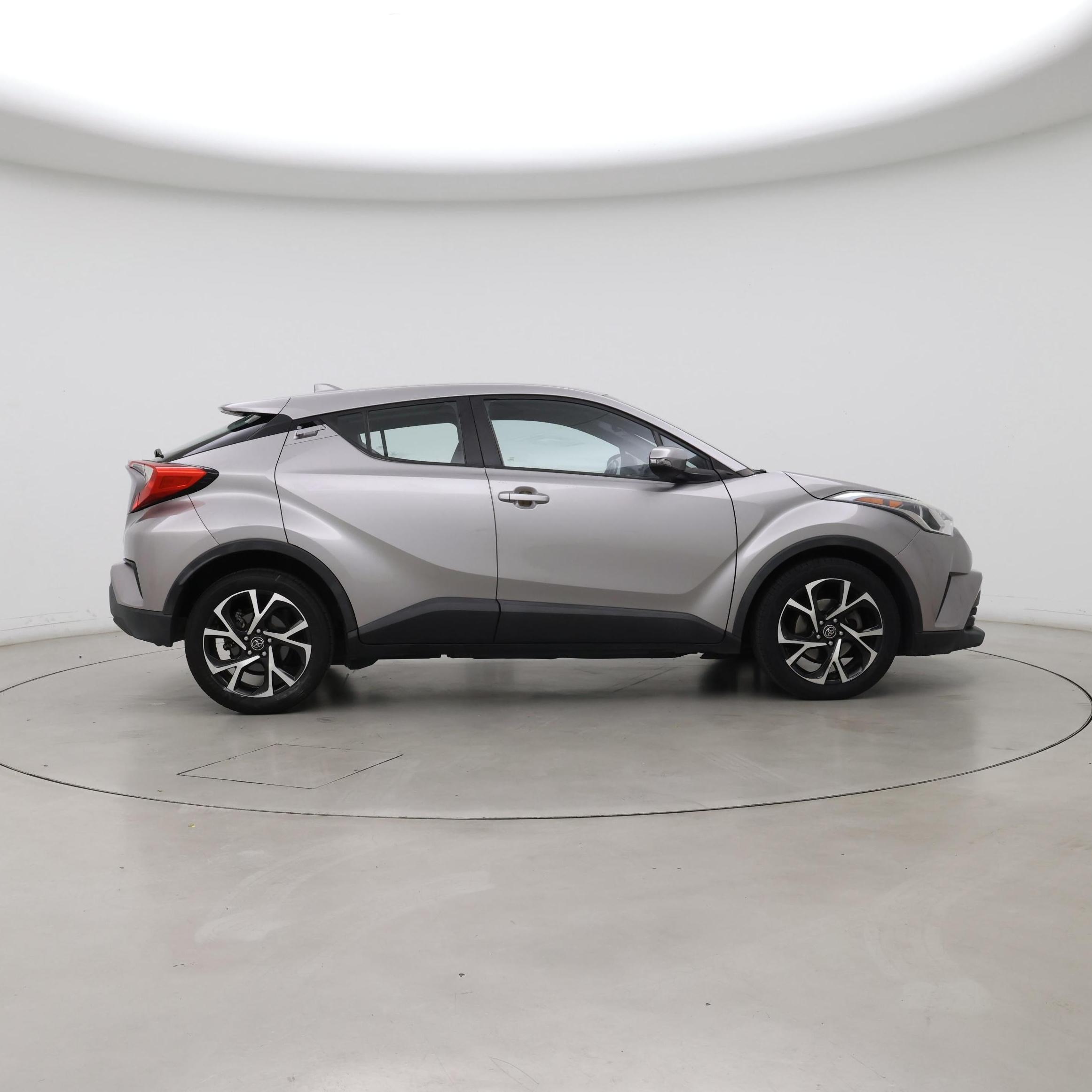 Thumbnail: 2018 Toyota C-HR - 7