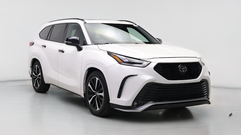 2021 Toyota Highlander XSE Hero Image