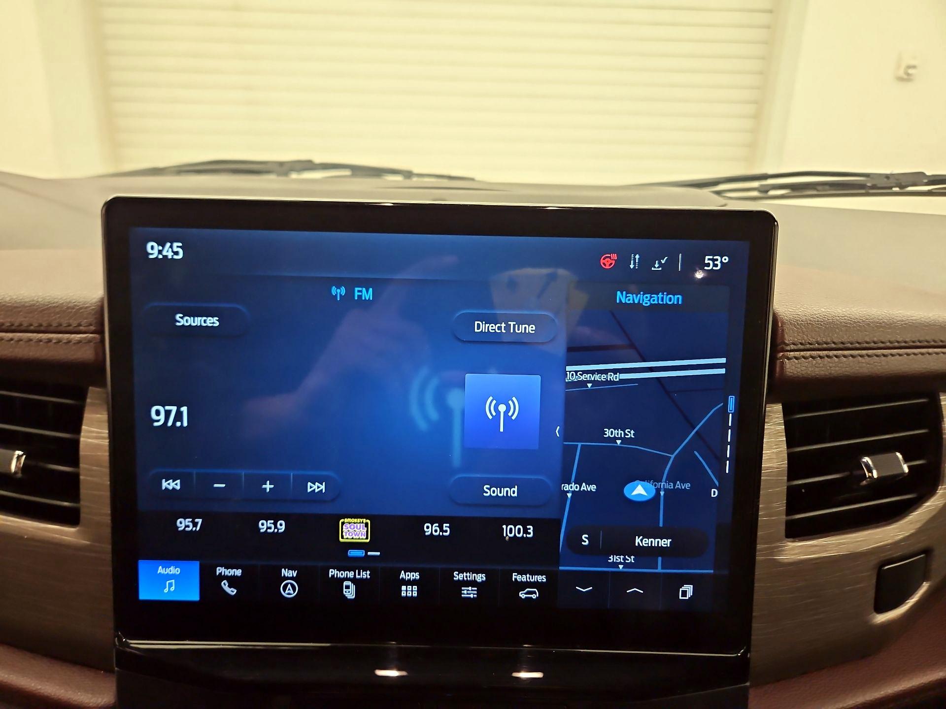 Thumbnail: 2022 Ford Expedition - 15