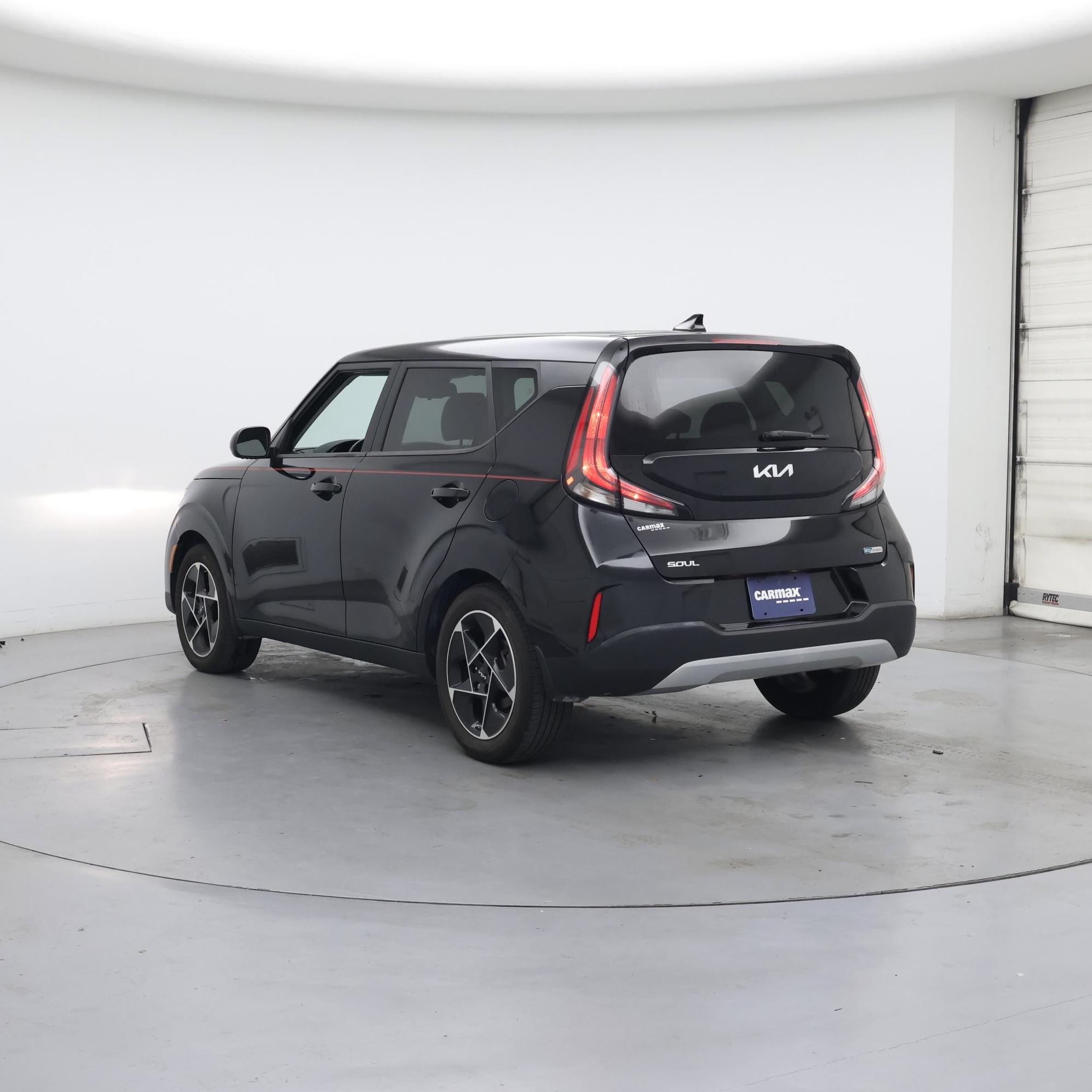 Thumbnail: 2023 Kia Soul - 2