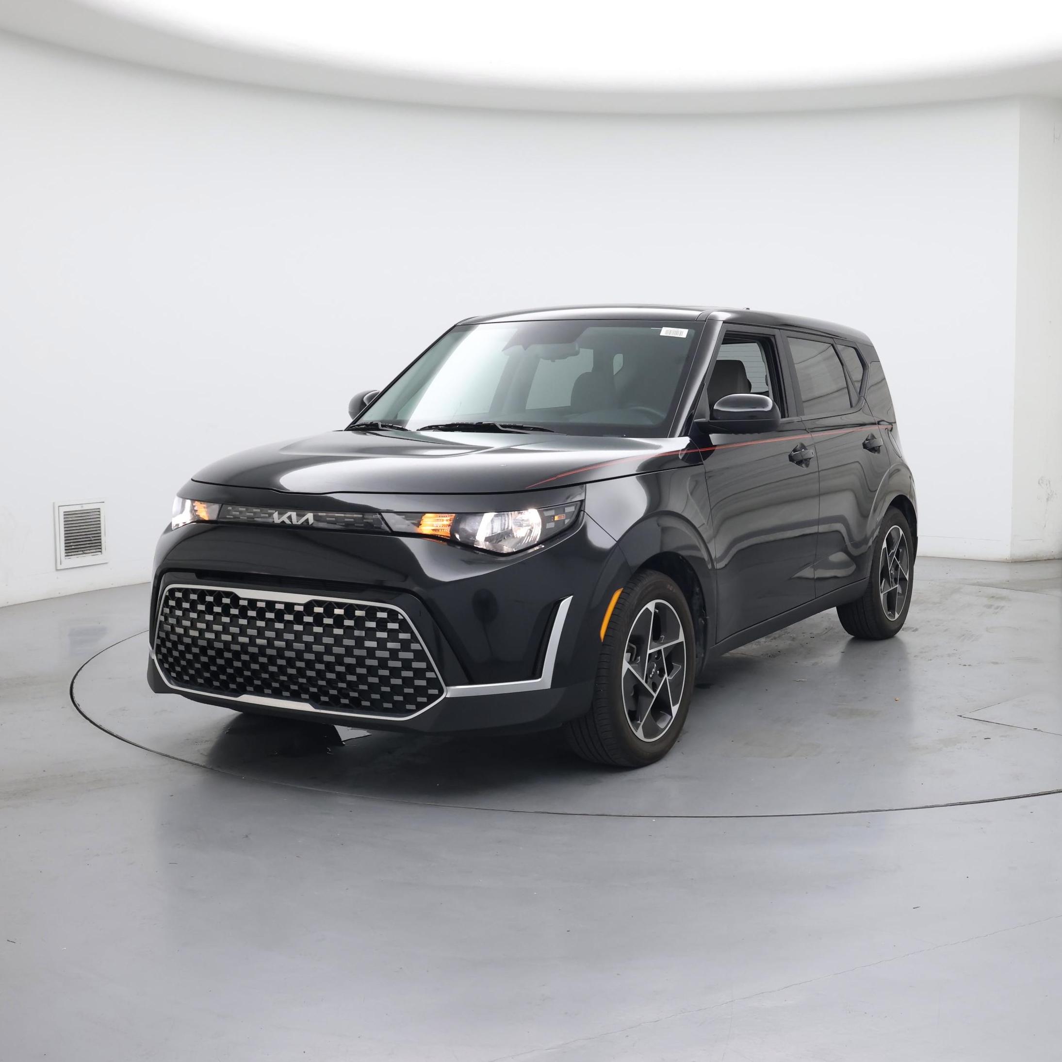 Thumbnail: 2023 Kia Soul - 4