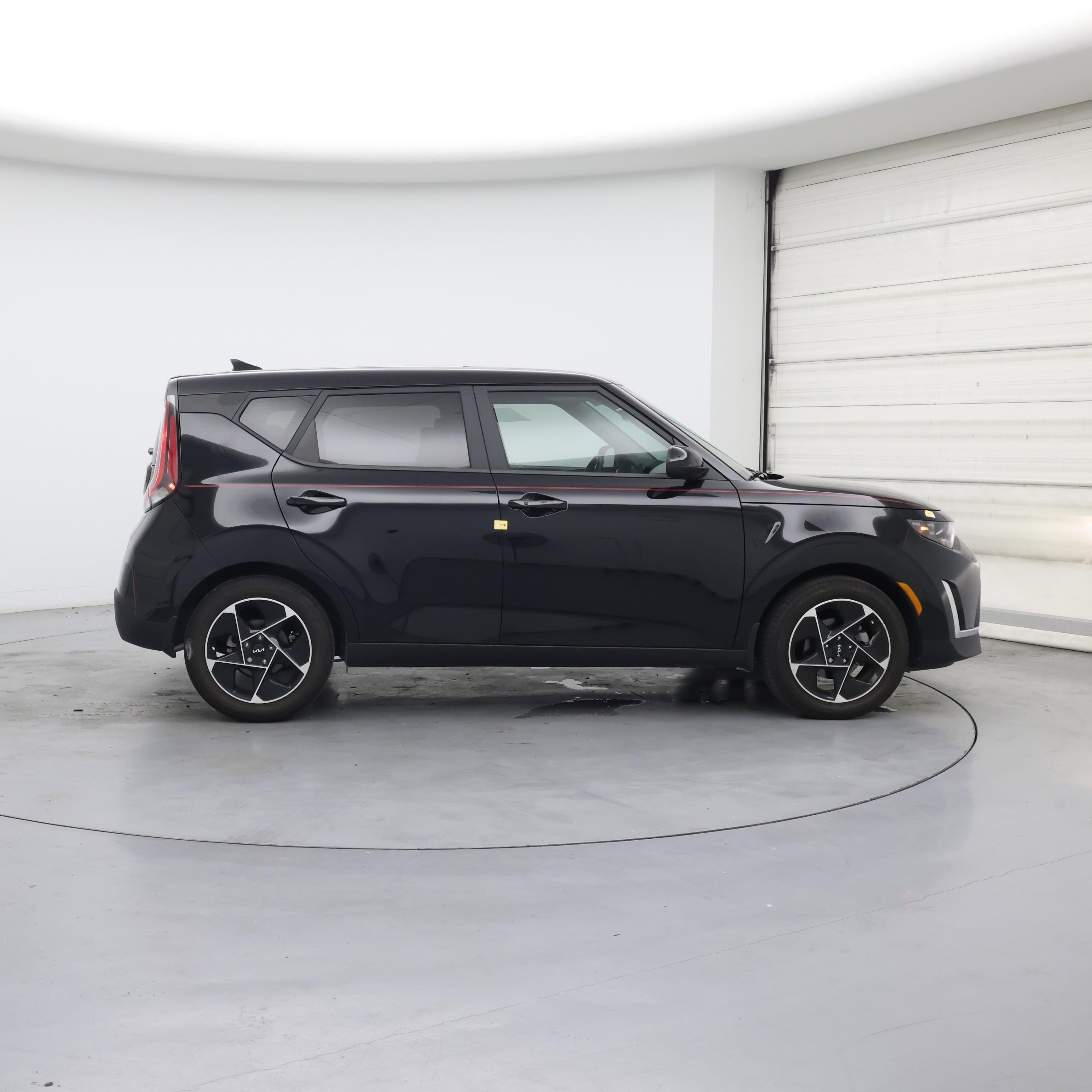 Thumbnail: 2023 Kia Soul - 7