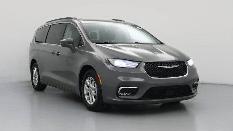 2022 Chrysler Pacifica Touring L Hero Image