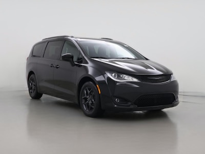 2020 Chrysler Pacifica Touring L -
                Franklin, TN