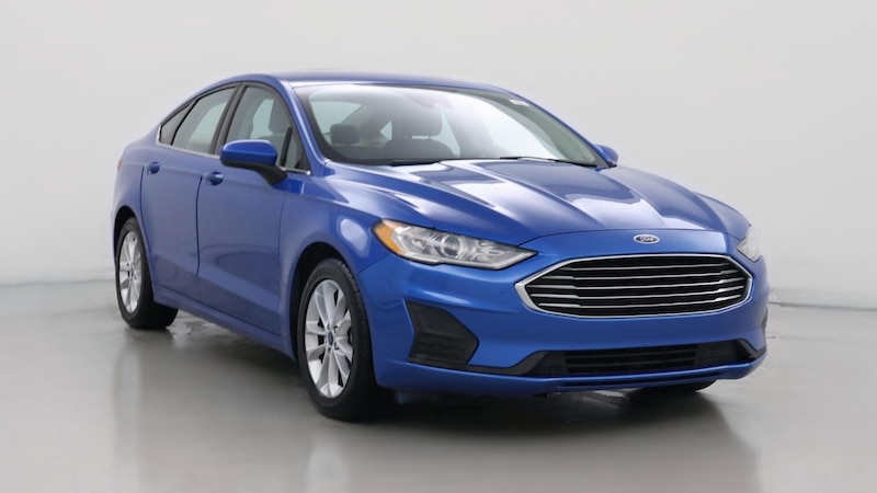 2019 Ford Fusion SE Hero Image