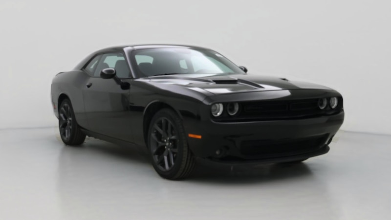 2022 Dodge Challenger SXT Hero Image