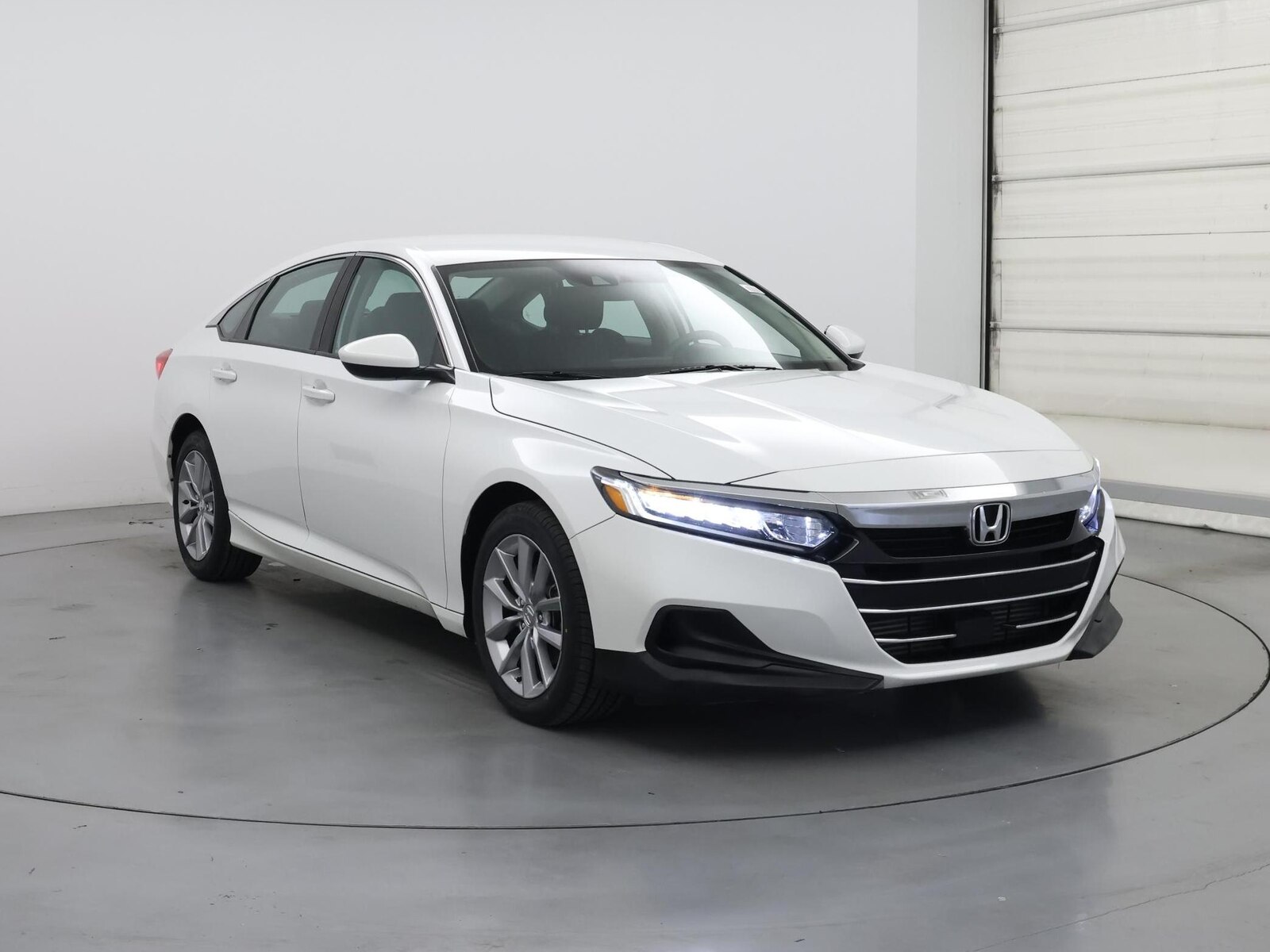 Image 2 of 2022 Honda Accord LX