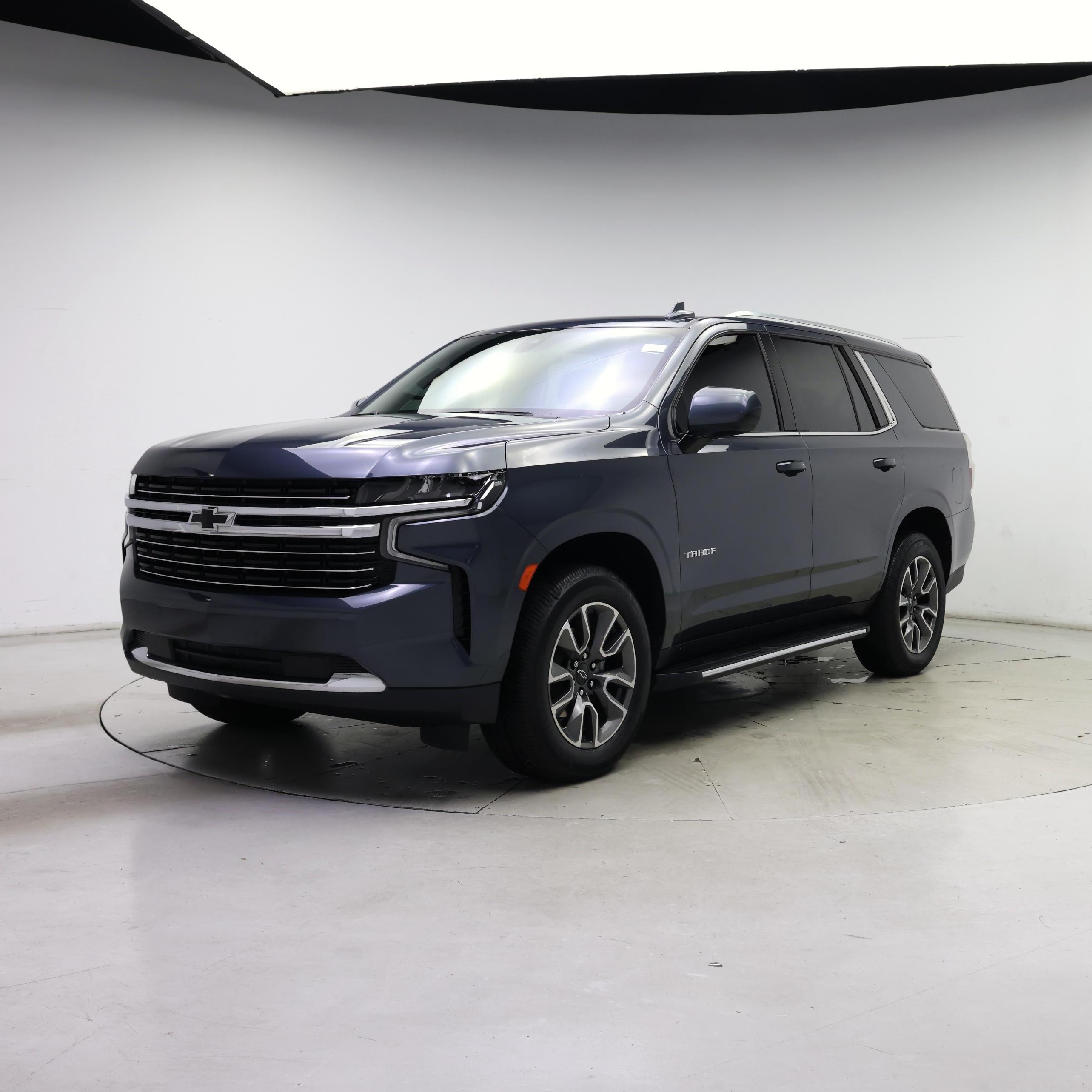 Thumbnail: 2021 Chevrolet Tahoe - 4