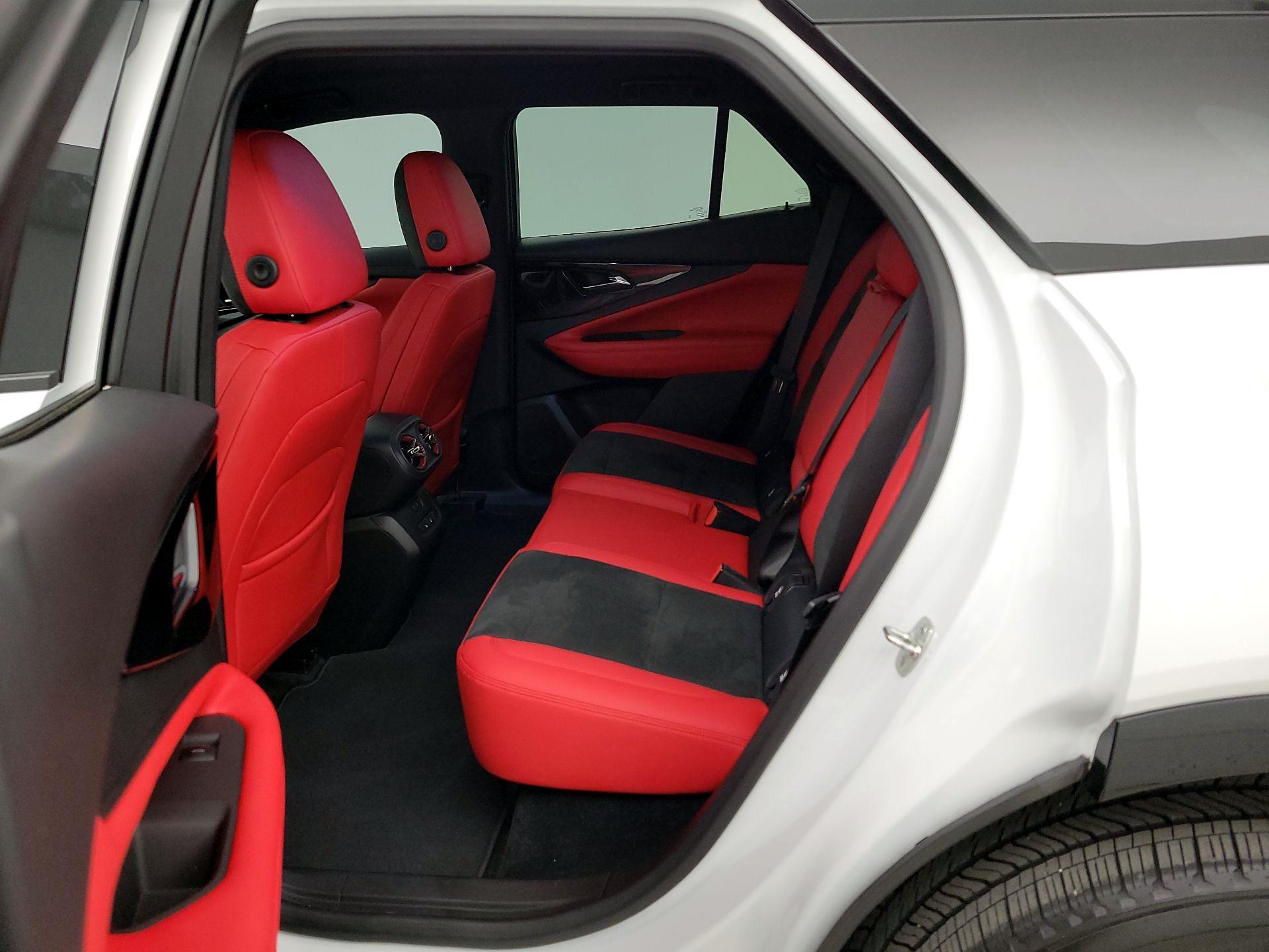 Thumbnail: 2024 Chevrolet Blazer EV - 20