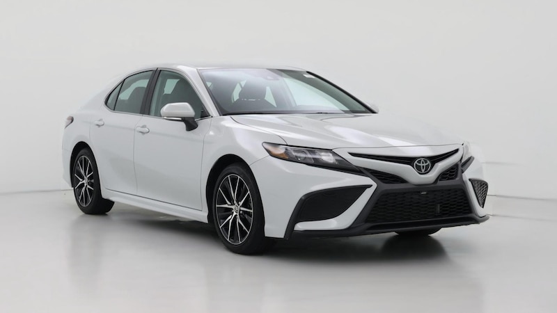 2023 Toyota Camry SE Hero Image