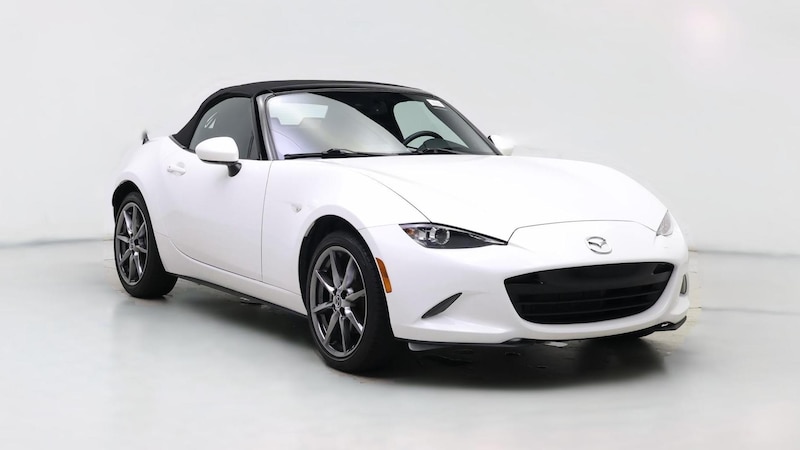 2022 Mazda MX-5 Miata Grand Touring Hero Image