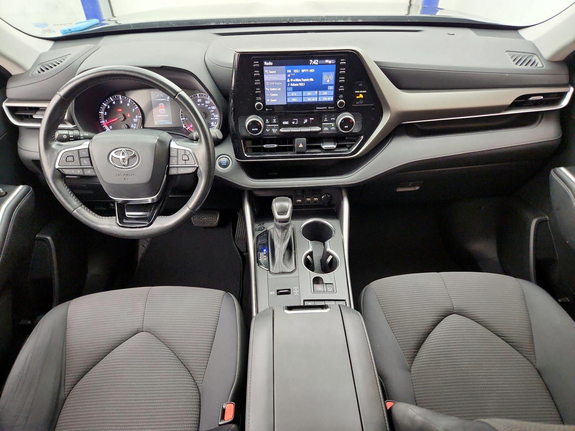 Thumbnail: 2021 Toyota Highlander - 9
